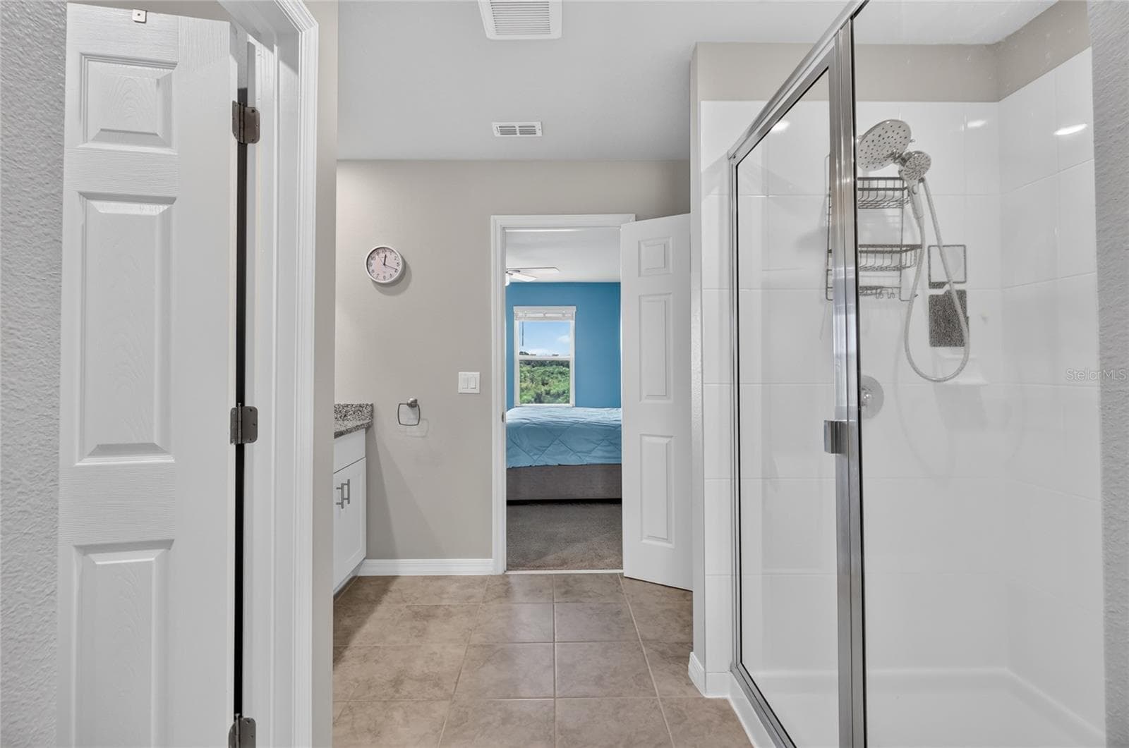 Ensuite bathroom - 3310 WEITZEL DR, HAINES CITY
