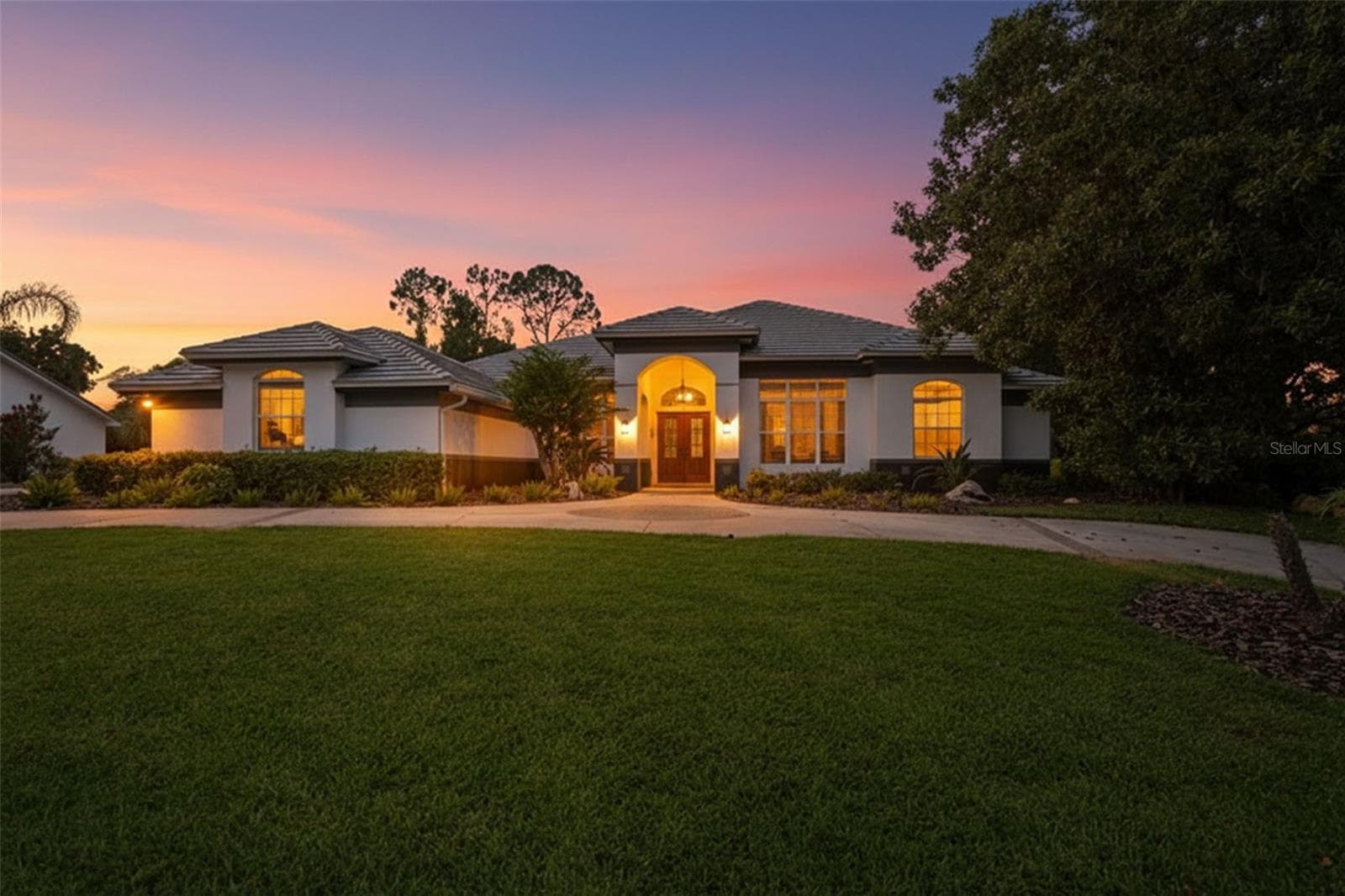 30218 FAIRWAY DR