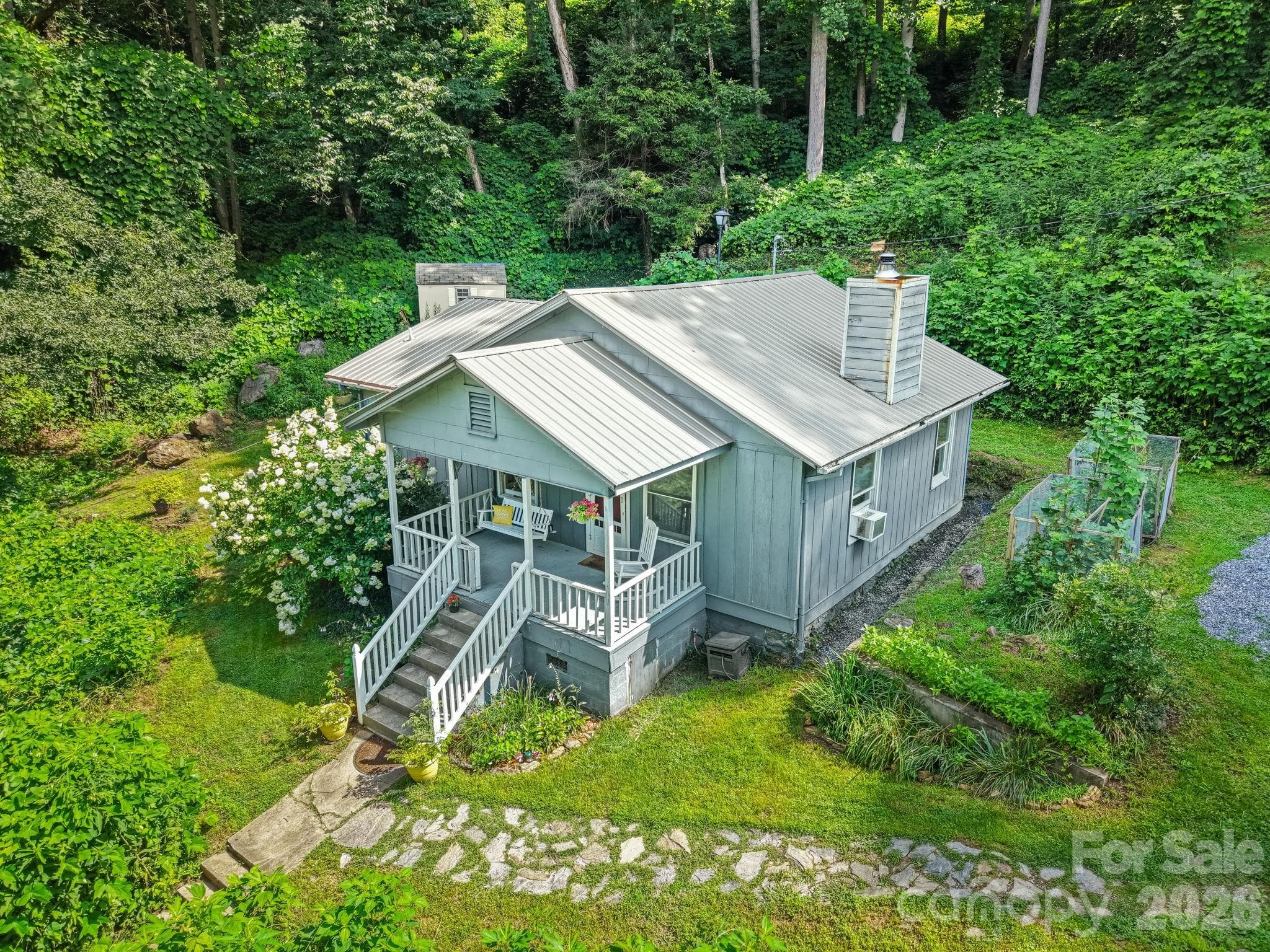Single Family Residence at 6115 Skyland Drive, Sylva, photo 3 of 35