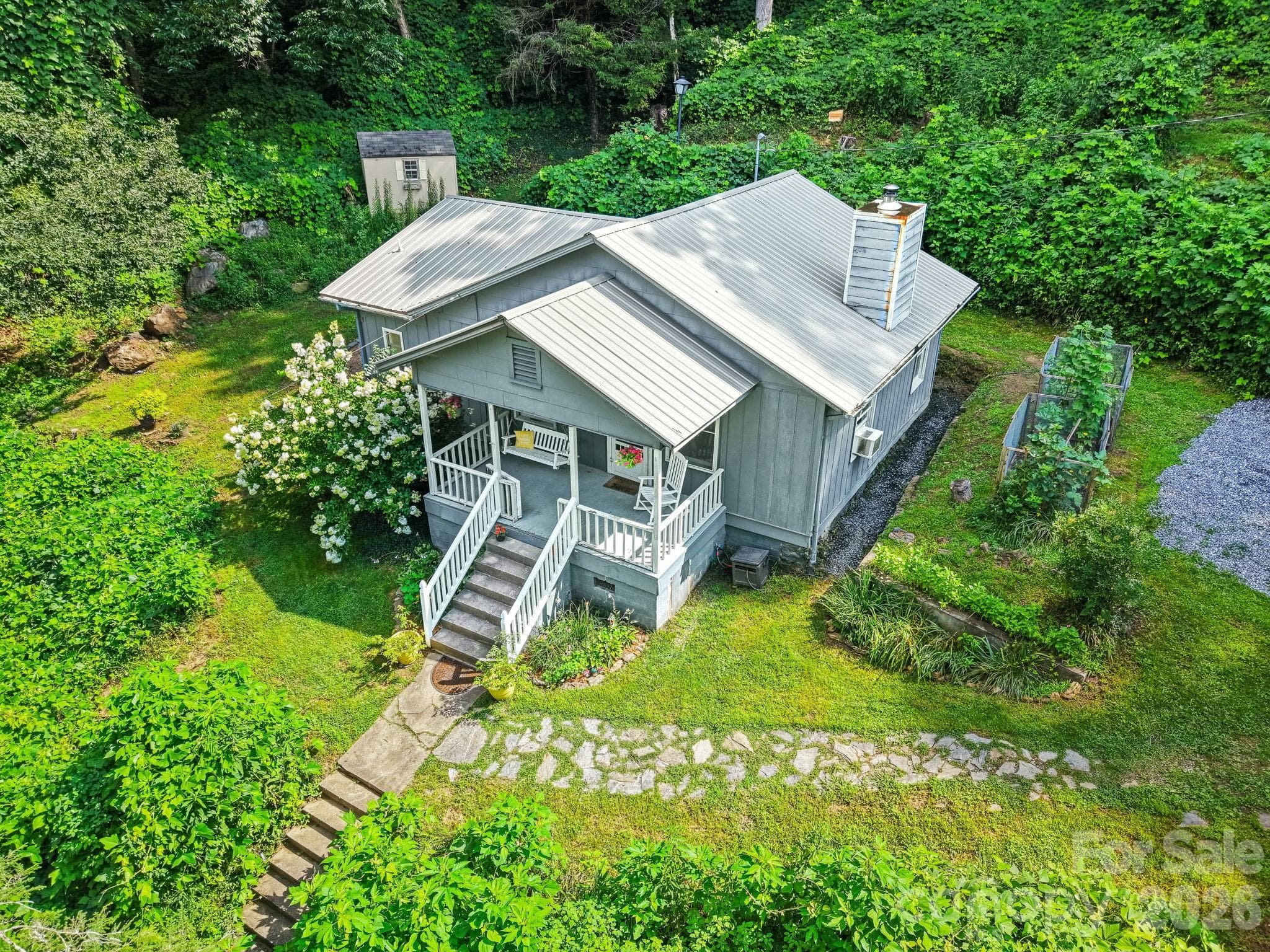 Single Family Residence at 6115 Skyland Drive, Sylva, photo 4 of 35