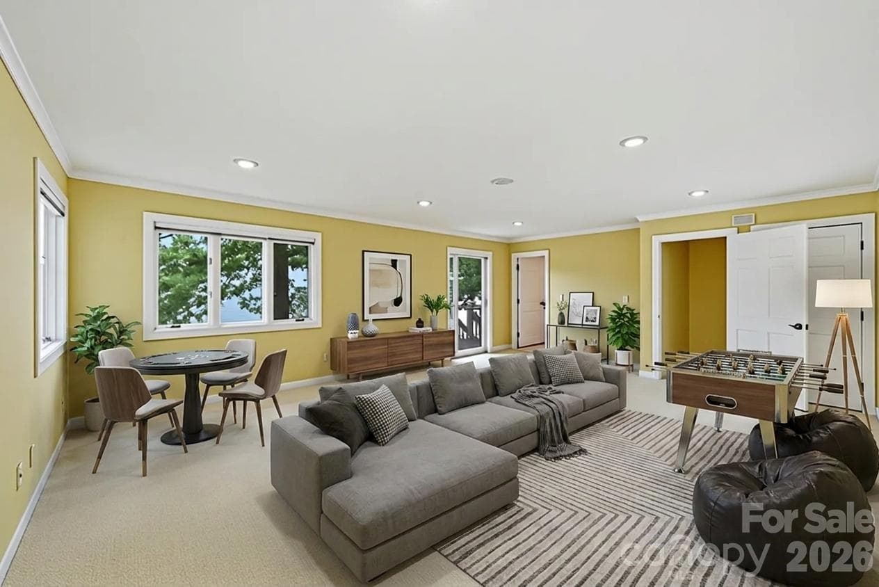 VIRTUALLY STAGED PHOTO - 3725 Kingfisher Lane, Terrell