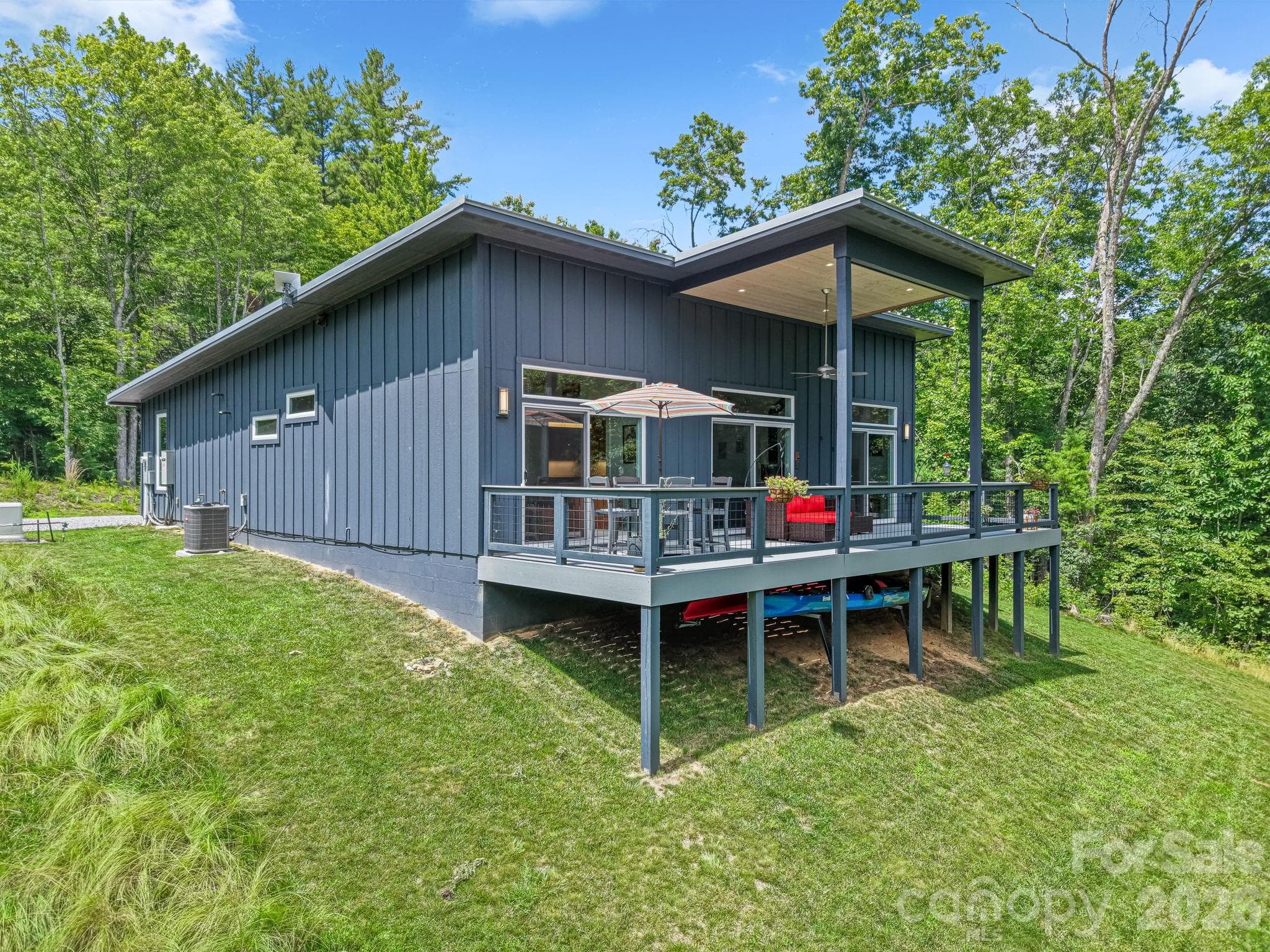 337 Leatherbreeches Drive