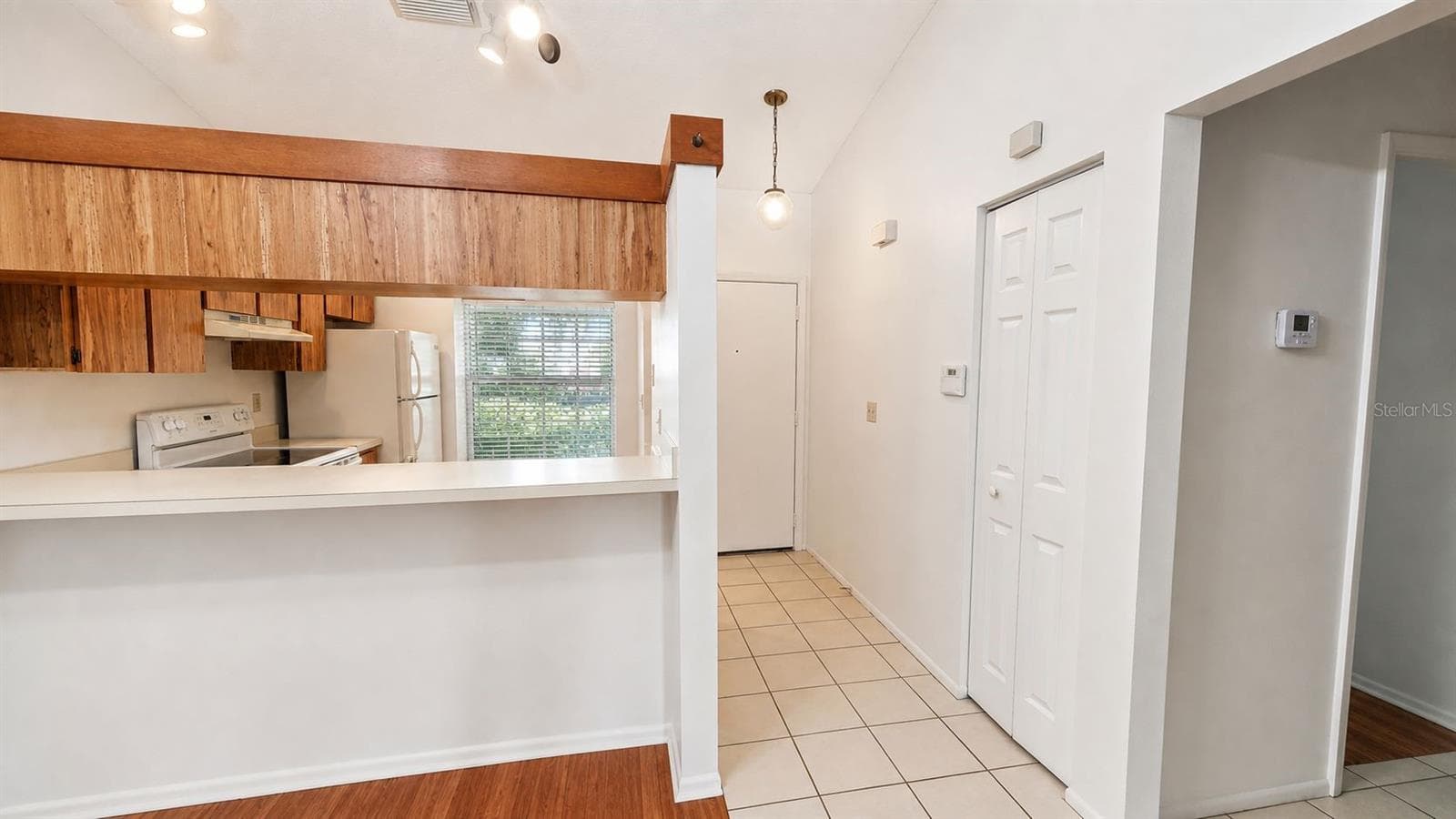 Villa at 3962 LA COSTA LN, LARGO, photo 13 of 27