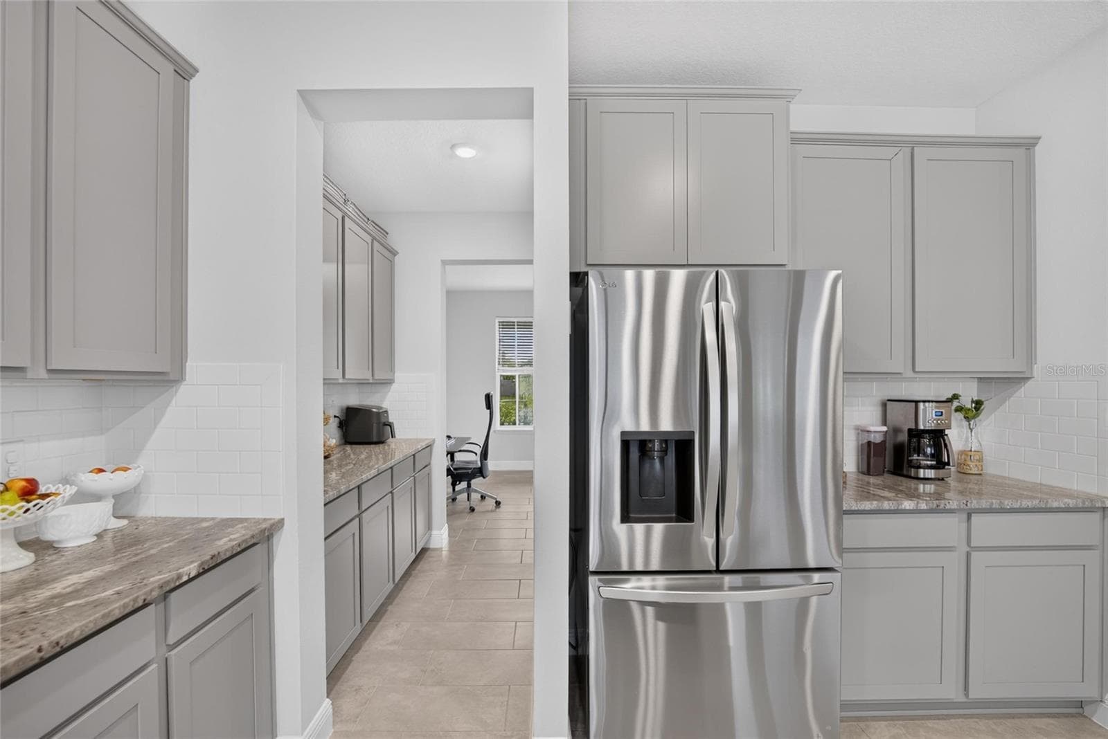 Single Family Residence at 5633 HAWKS CAY ST, APOLLO BEACH, photo 15 of 54