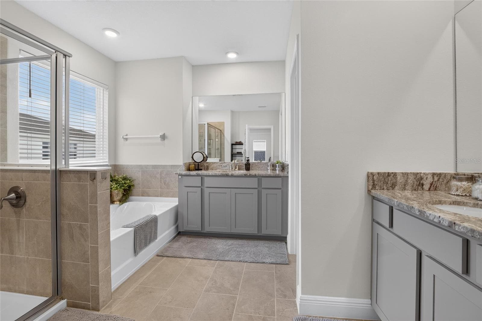 Single Family Residence at 5633 HAWKS CAY ST, APOLLO BEACH, photo 28 of 54