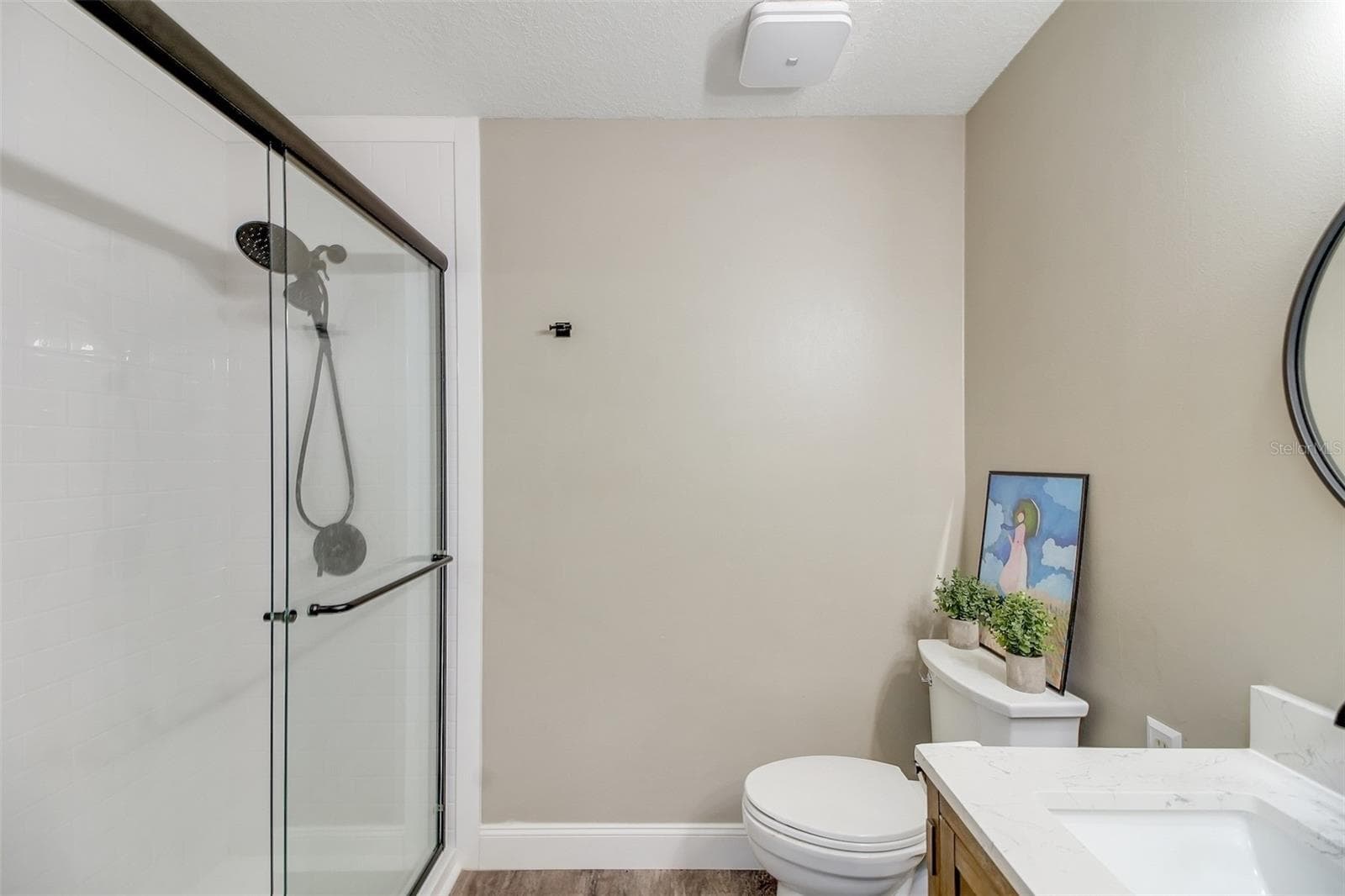 2nd Bath - 35405 STAGECOACH TRL, EUSTIS
