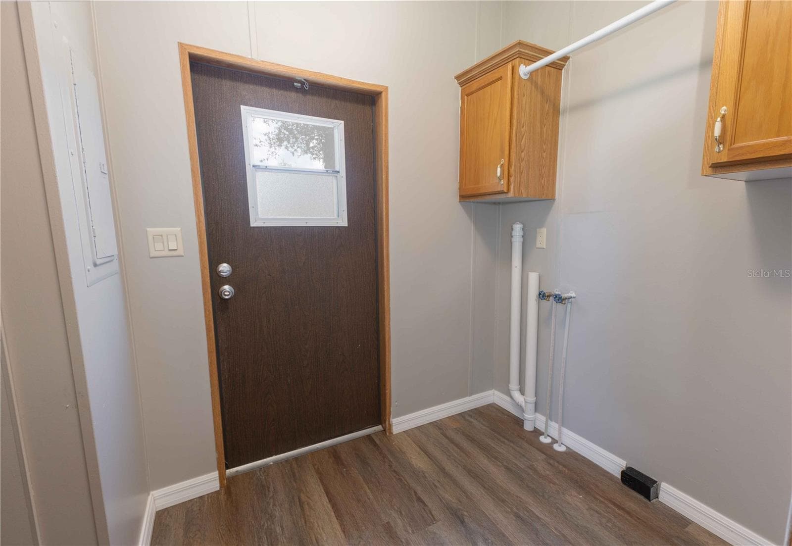 Back door - 968 CR222 RD, OXFORD