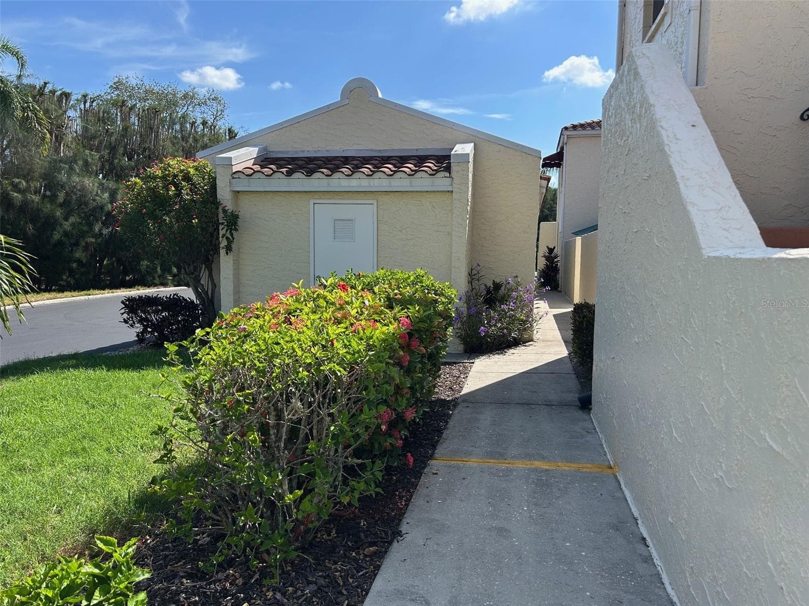 Condominium at 6101 34TH ST W #22H, BRADENTON, photo 11 of 67