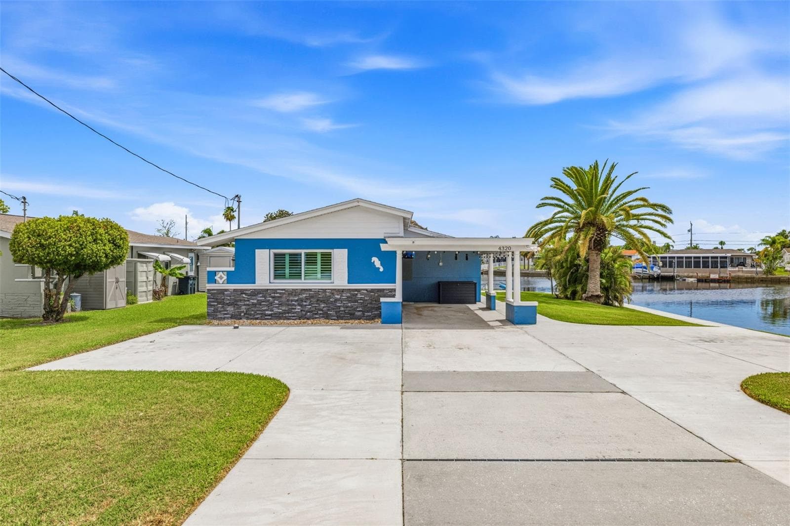 Extra Parking areas in the front of the home for all your guests and family! - 4320 FLORAMAR TER, NEW PORT RICHEY