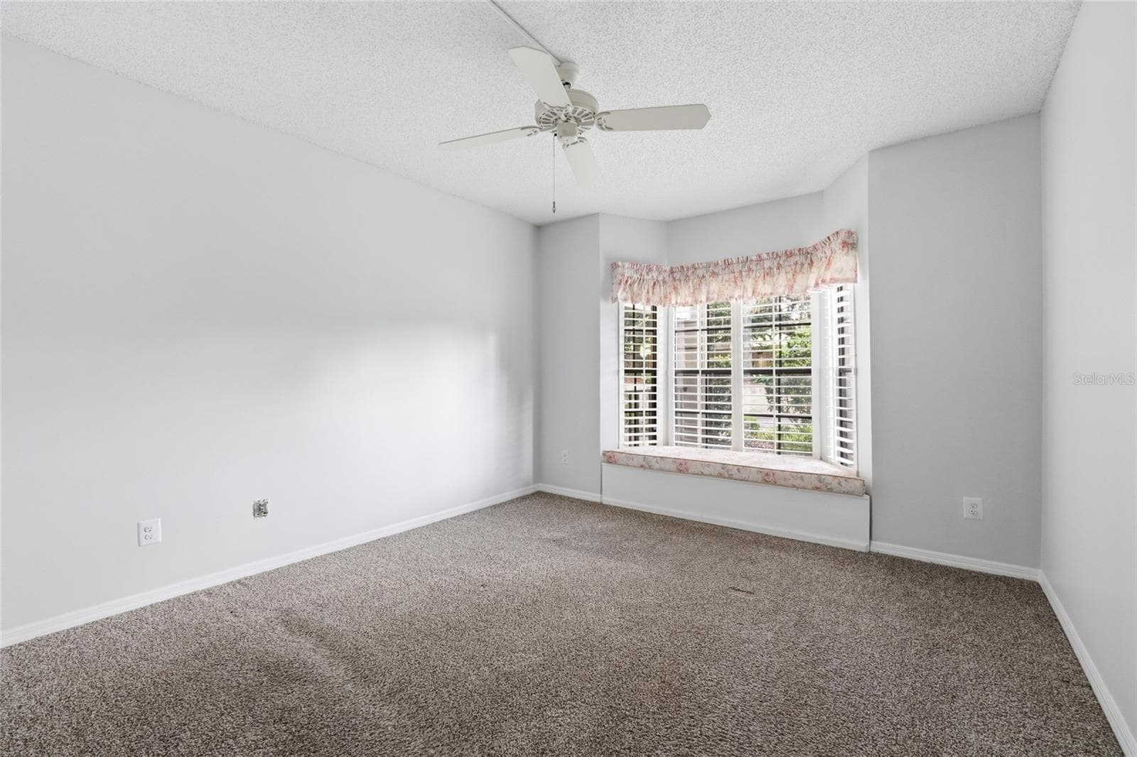 Condominium at 1055 N KENSINGTON PARK DR S #612, ALTAMONTE SPRINGS, photo 6 of 21