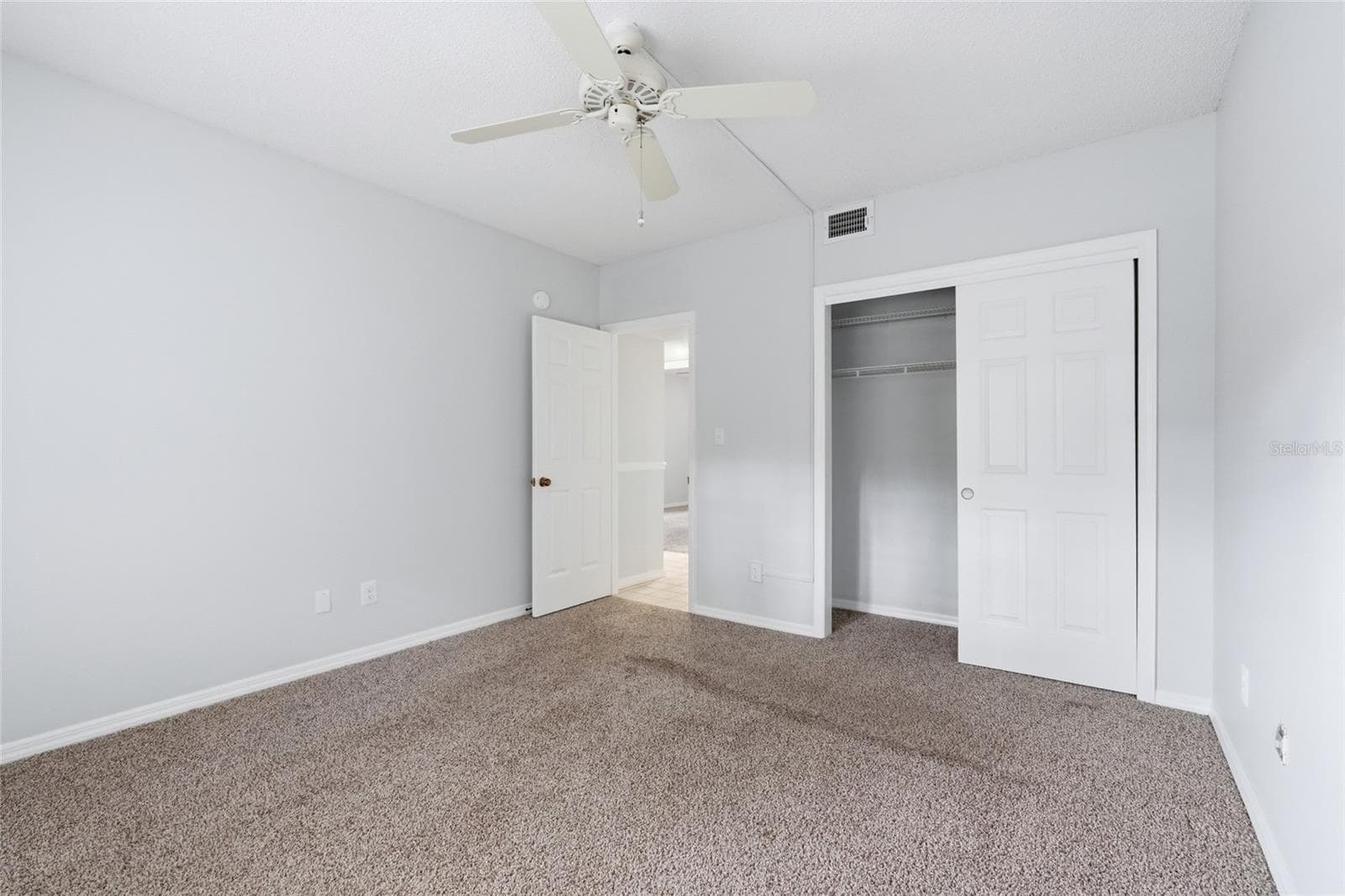 Condominium at 1055 N KENSINGTON PARK DR S #612, ALTAMONTE SPRINGS, photo 7 of 21