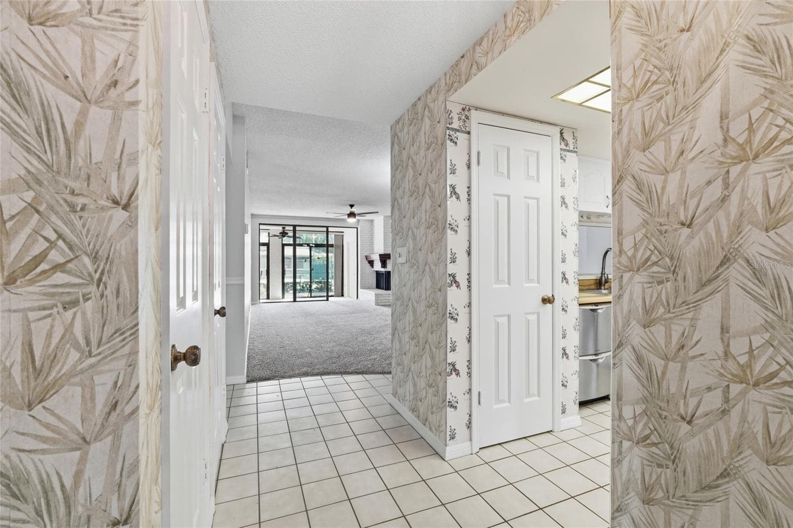 Condominium at 1055 N KENSINGTON PARK DR S #612, ALTAMONTE SPRINGS, photo 14 of 21