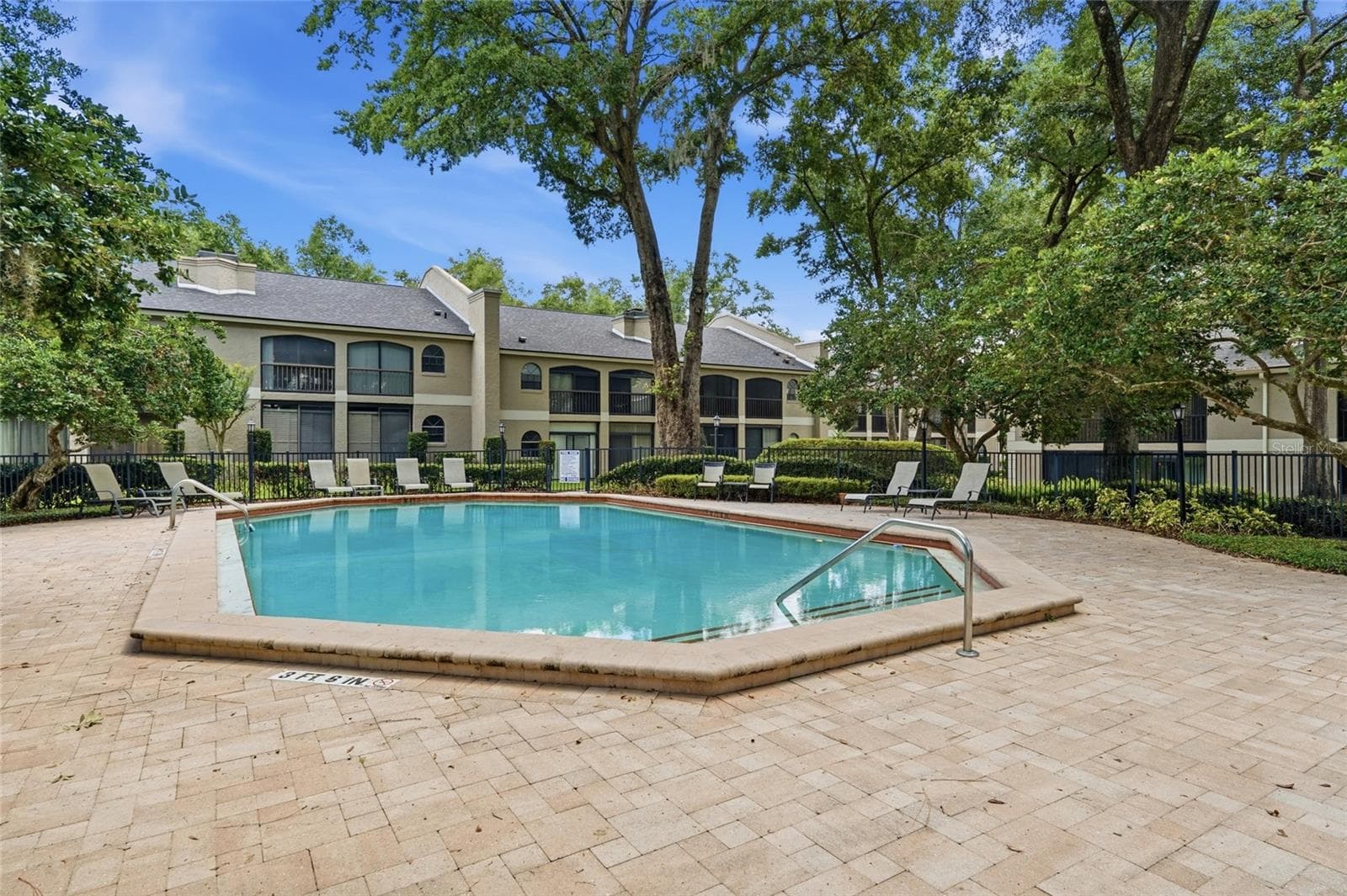 Condominium at 1055 N KENSINGTON PARK DR S #612, ALTAMONTE SPRINGS, photo 17 of 21