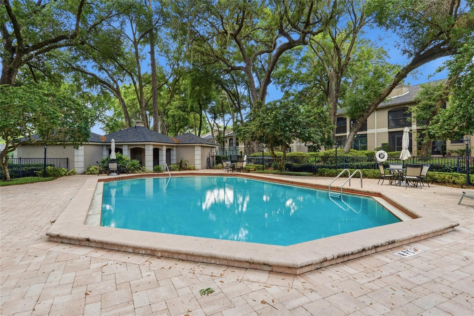 Condominium at 1055 N KENSINGTON PARK DR S #612, ALTAMONTE SPRINGS, photo 18 of 21