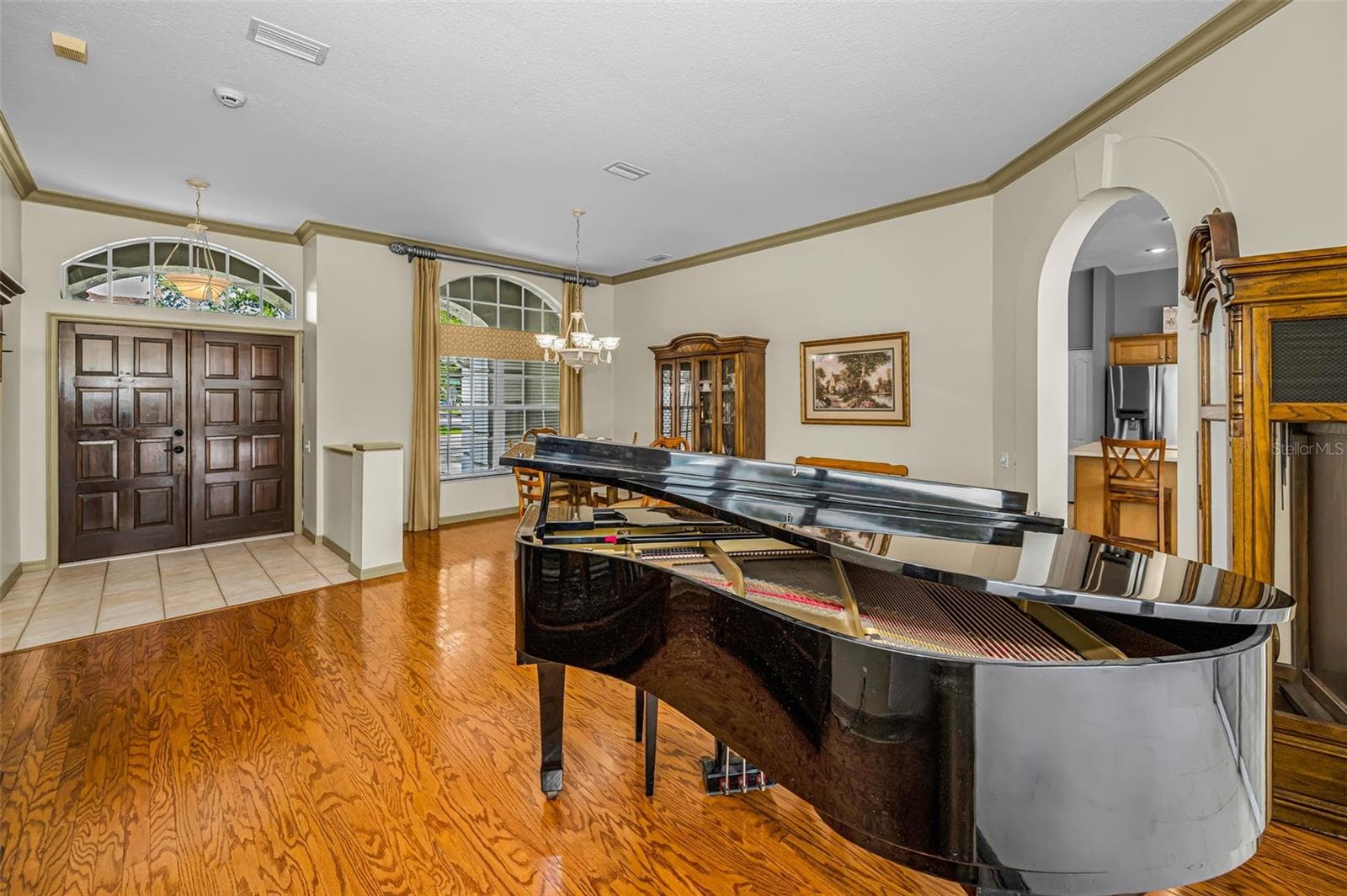 Formal living/dining rooms - 4084 LIGUSTRUM DR, PALM HARBOR