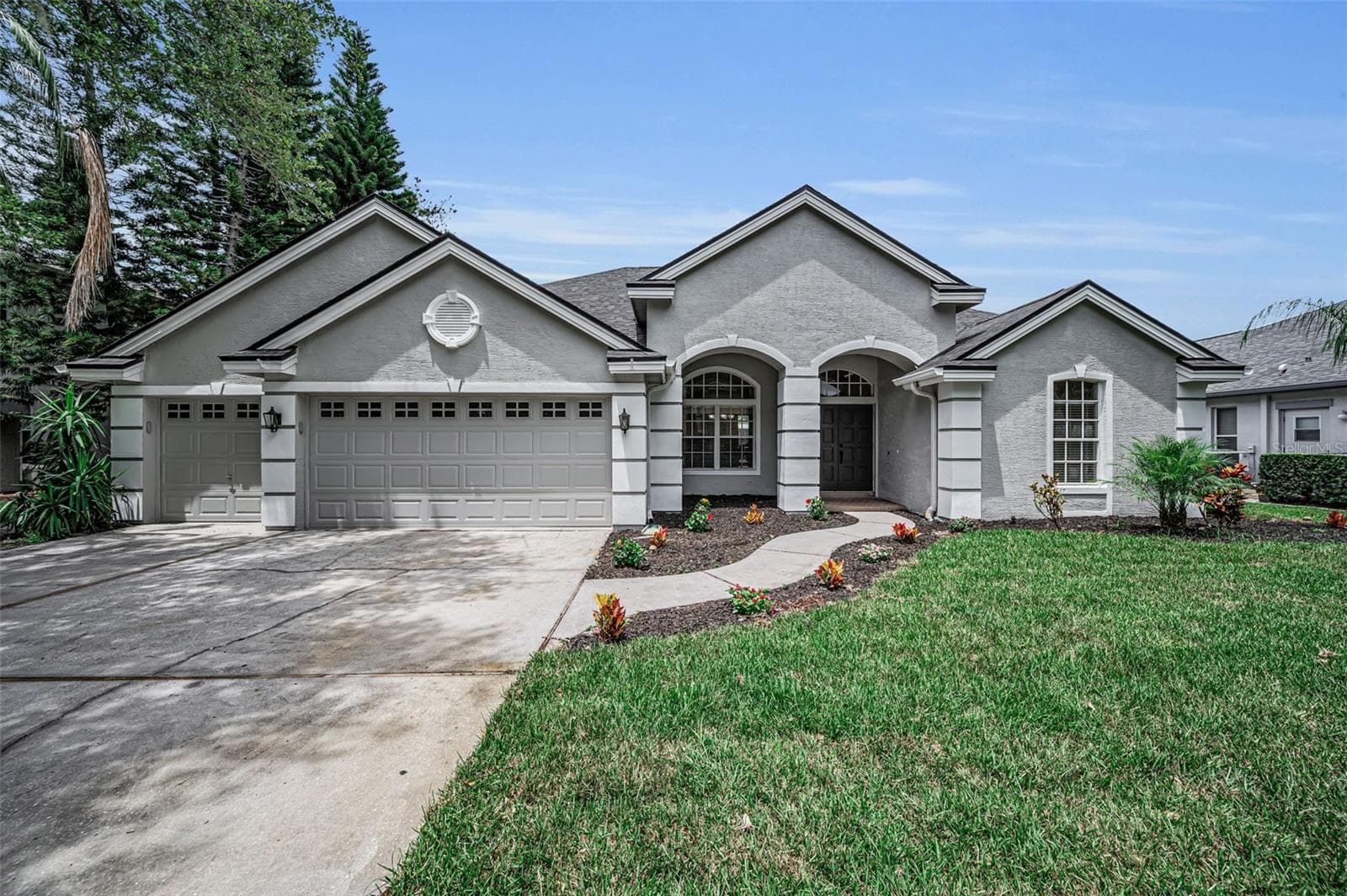 Front - 4084 LIGUSTRUM DR, PALM HARBOR