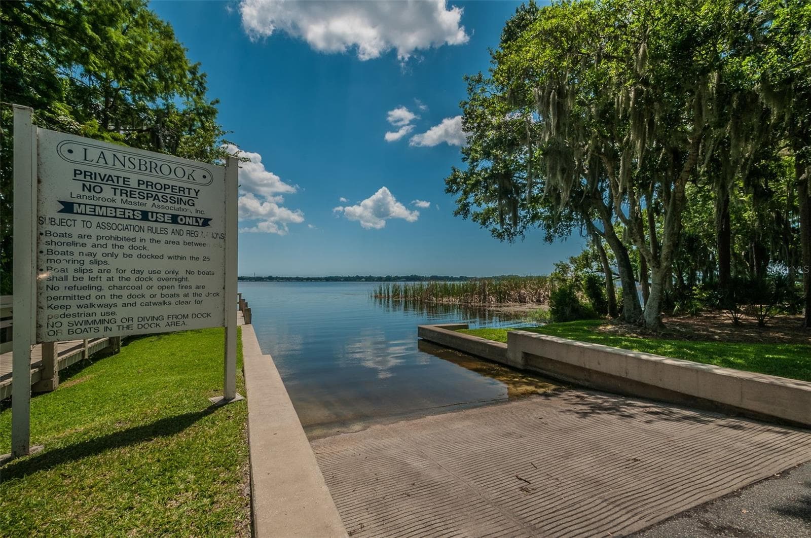 Private boat ramp at Lakefront Park for Lansbrook residents only - 4084 LIGUSTRUM DR, PALM HARBOR