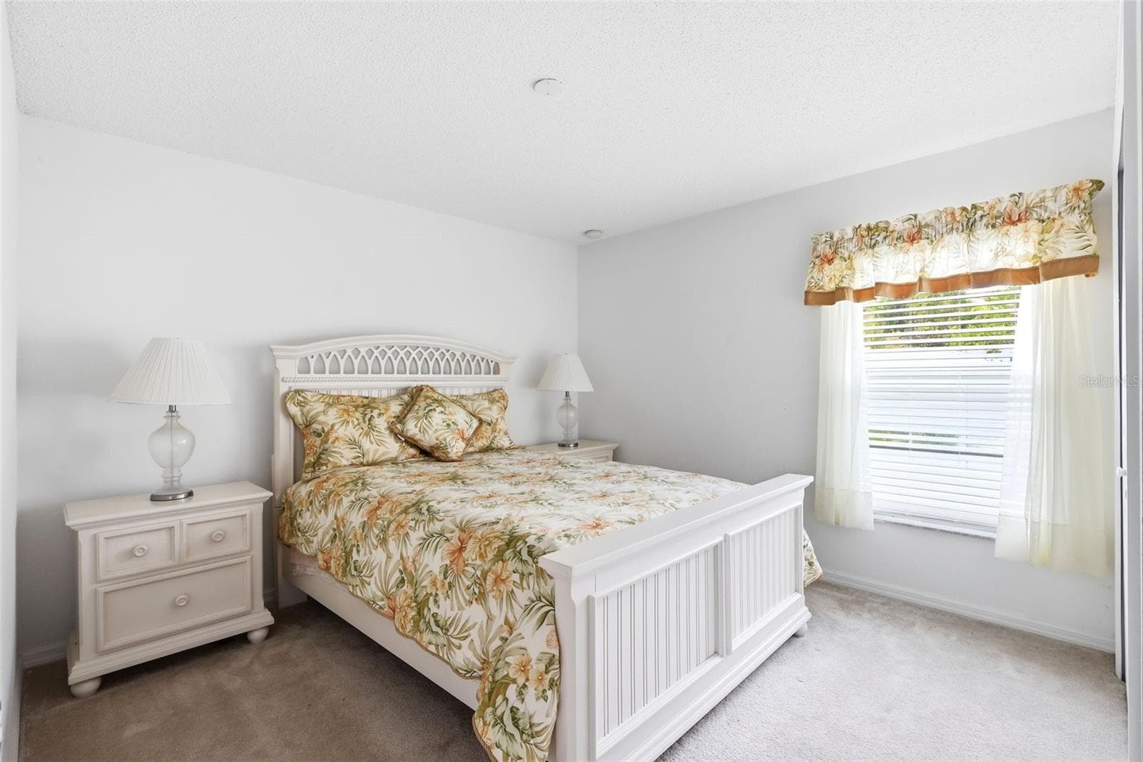 Single Family Residence at 516 GLEN HAVEN DR, DELTONA, photo 54 of 58