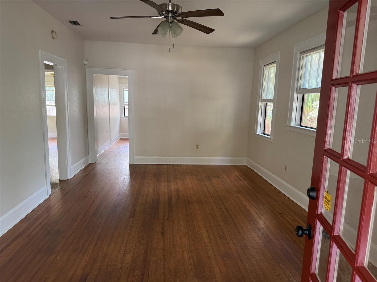 Living - 1569 7TH ST, SARASOTA