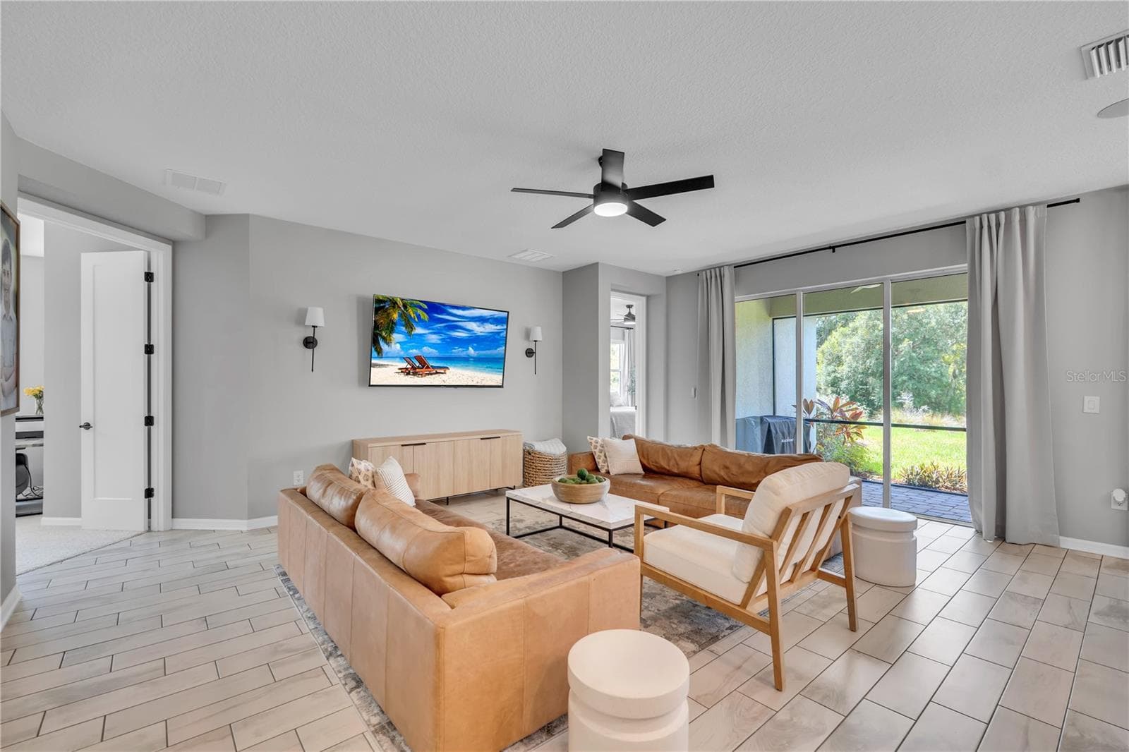 Single Family Residence at 16942 SAVORY MIST CIR, BRADENTON, photo 28 of 100