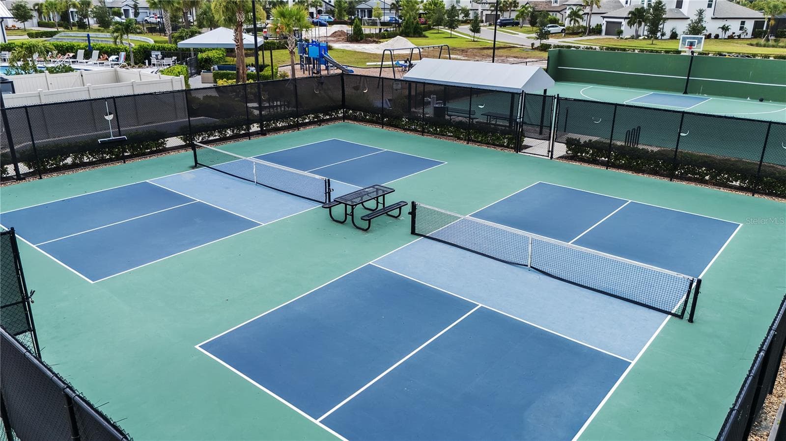 Single Family Residence at 16942 SAVORY MIST CIR, BRADENTON, photo 87 of 100