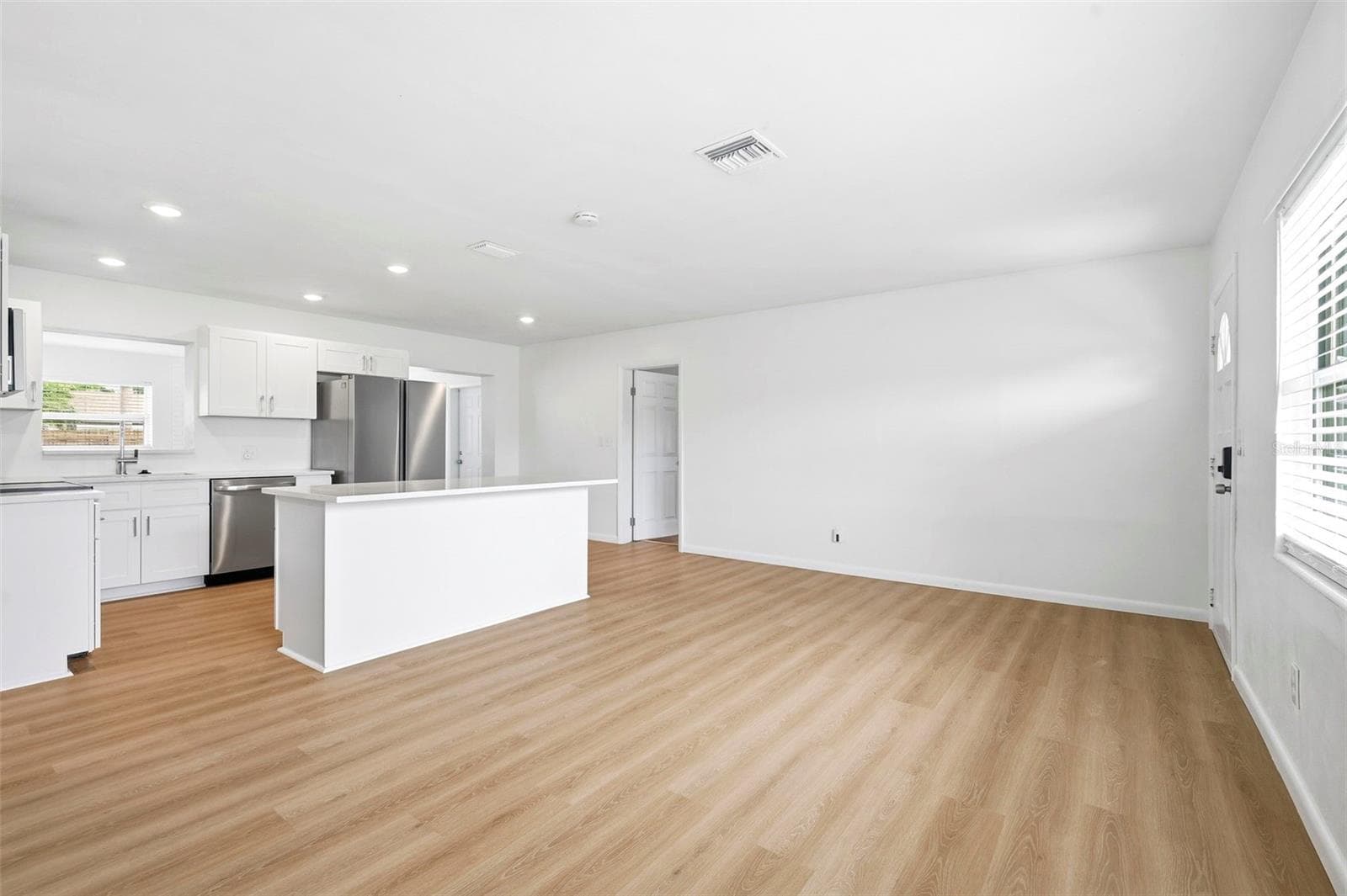 Single Family Residence at 11354 123RD TER N, LARGO, photo 6 of 50