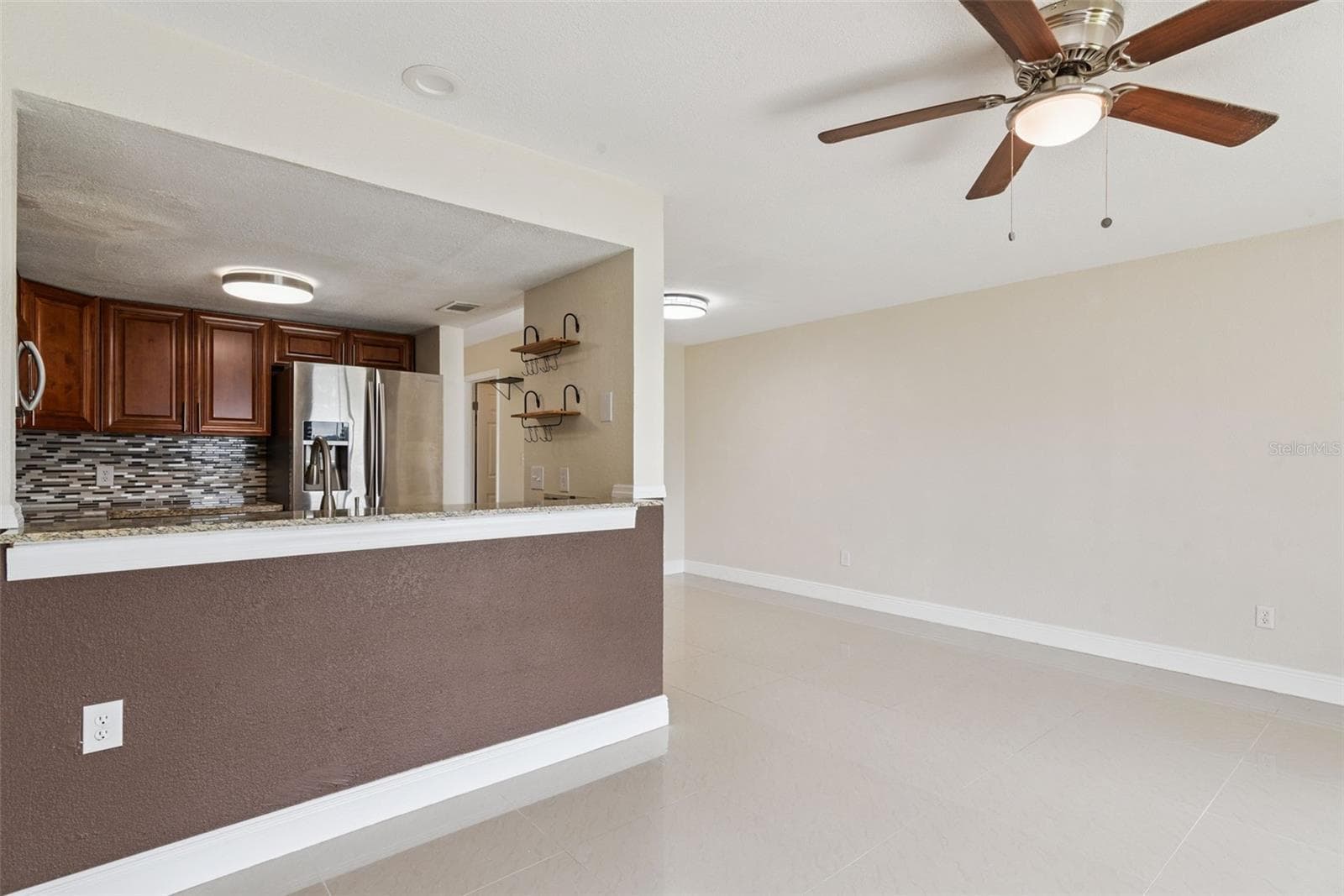 Dining Room/Living Room Combo - 214 MAJORS LN #C, KISSIMMEE