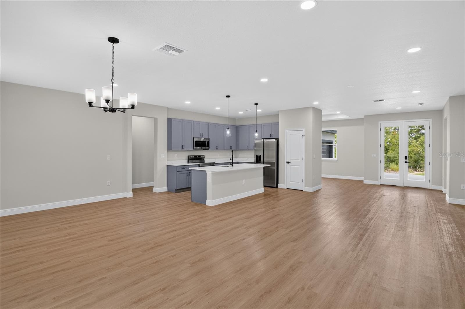 Single Family Residence at 4 LONE PINE ST, HOMOSASSA, photo 5 of 43