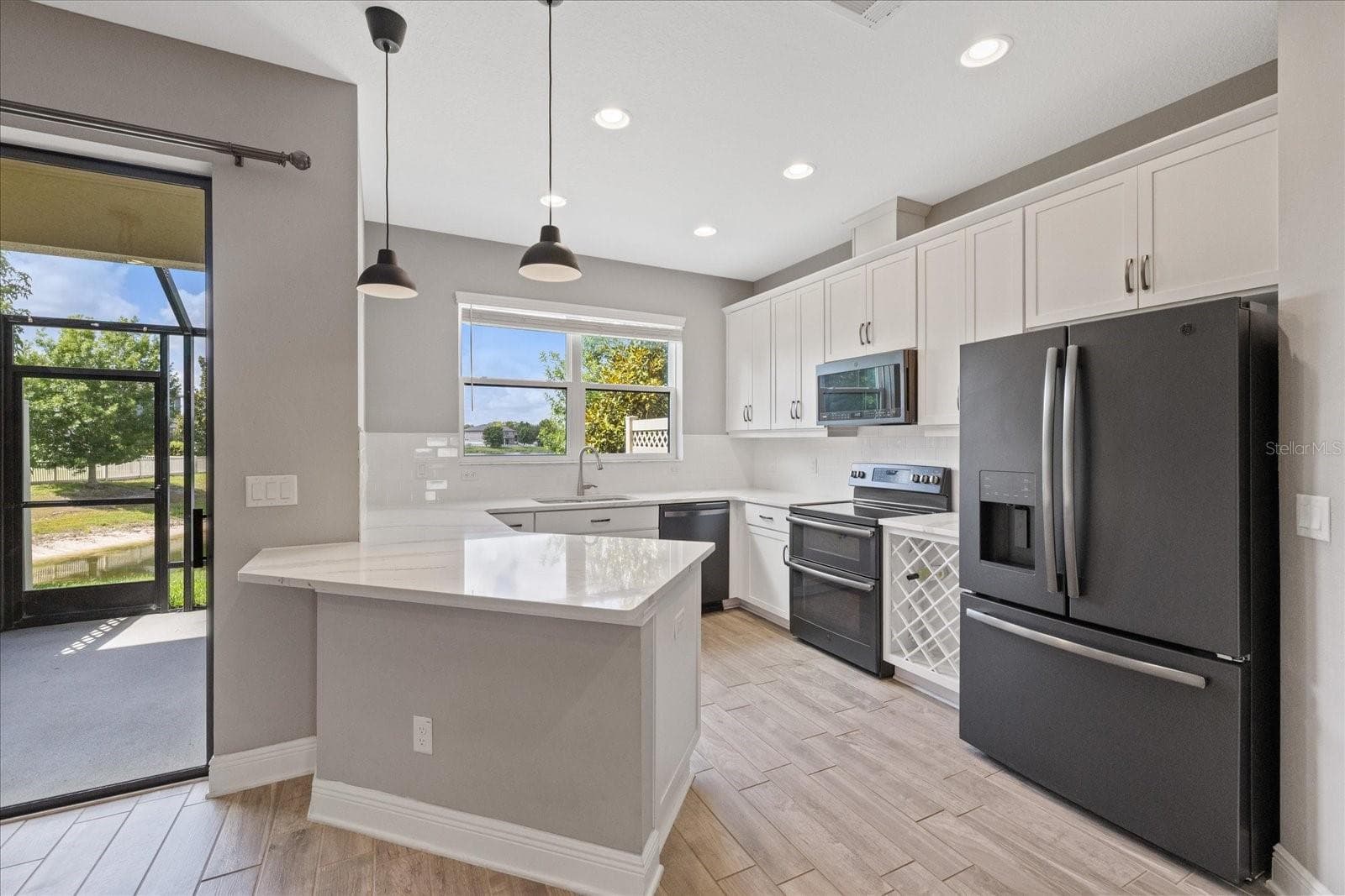 Townhouse at 18876 BEAUTYBERRY CT, LUTZ, photo 11 of 42