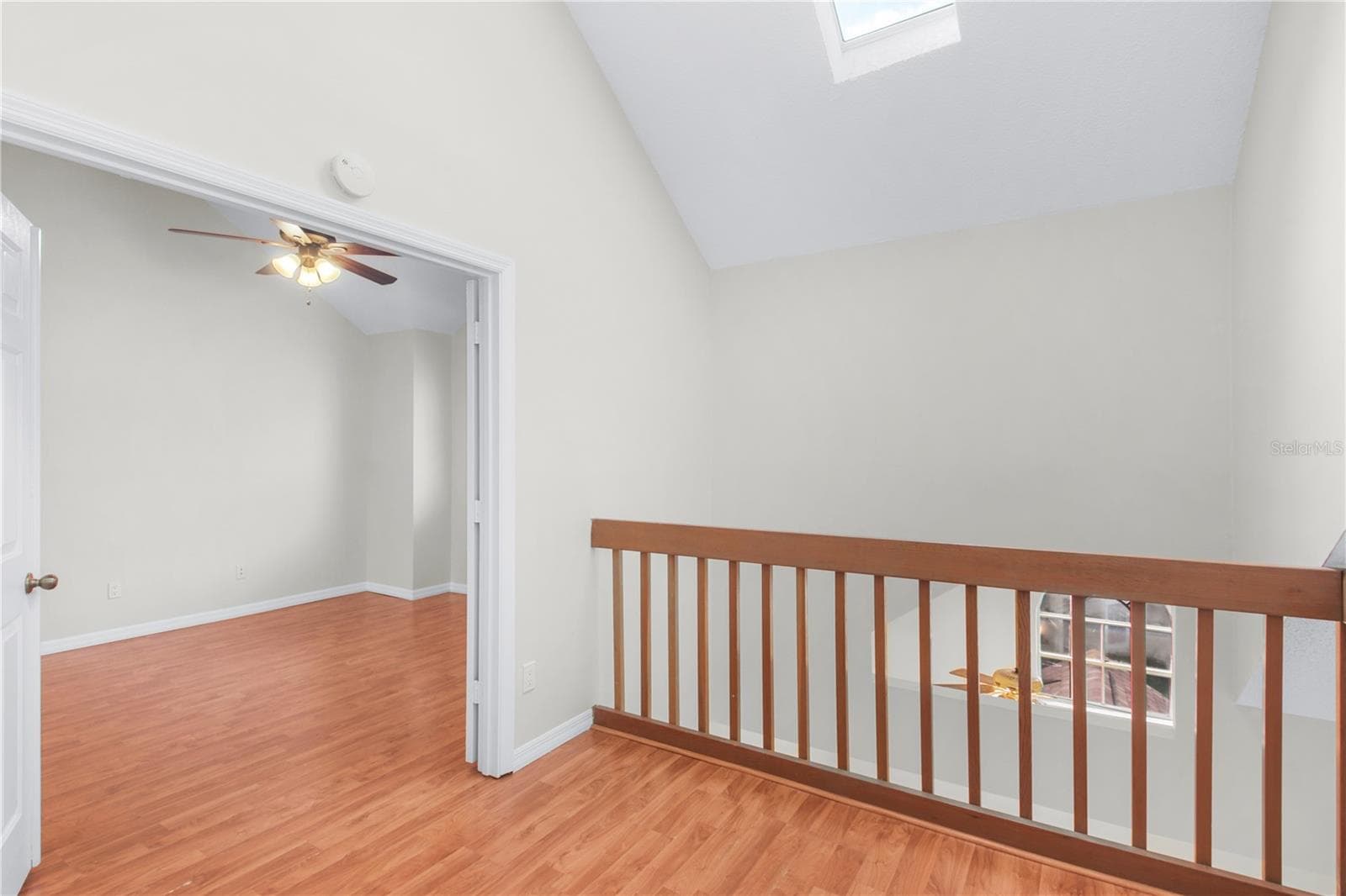 Upstairs Bedroom with en suite bathroom - 605 YOUNGSTOWN PKWY #30, ALTAMONTE SPRINGS