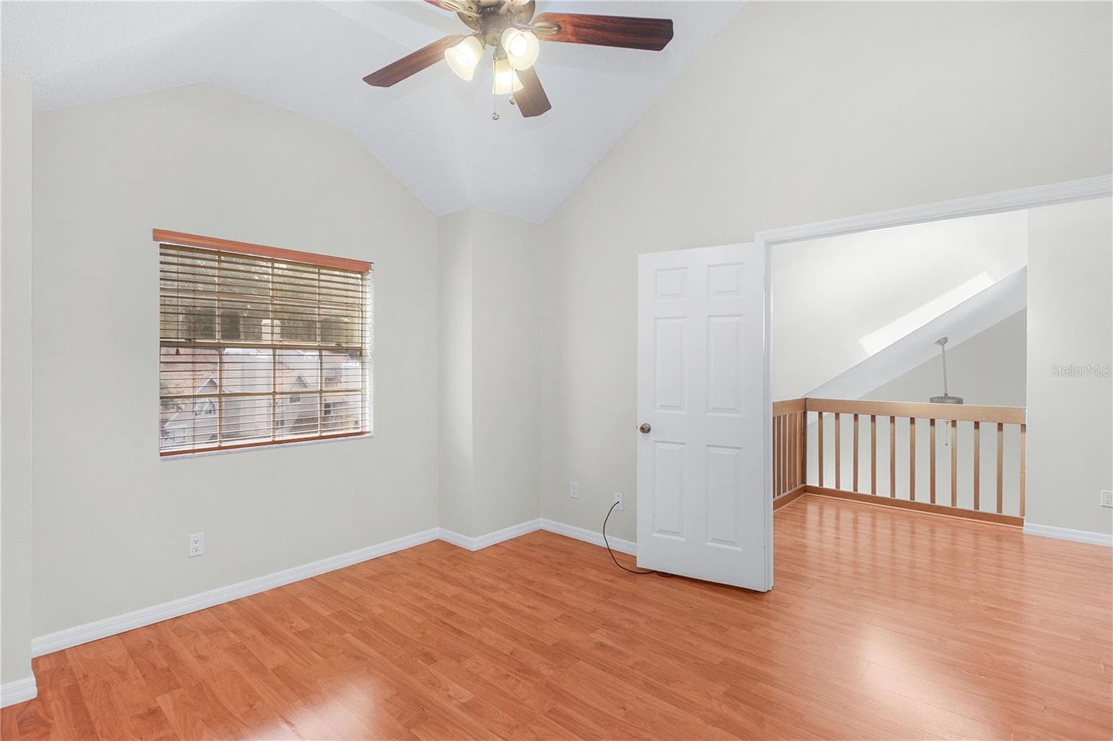 Upstairs Bedroom - 605 YOUNGSTOWN PKWY #30, ALTAMONTE SPRINGS
