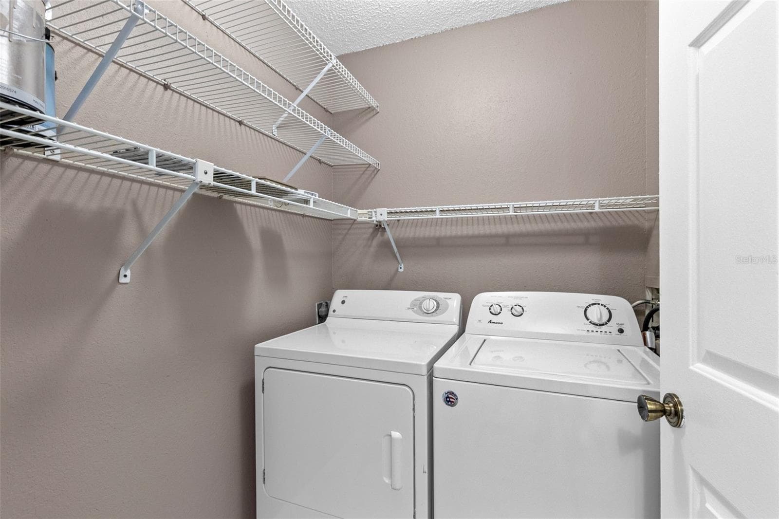 laundry room - 4102 CLUBSIDE DR, LONGWOOD