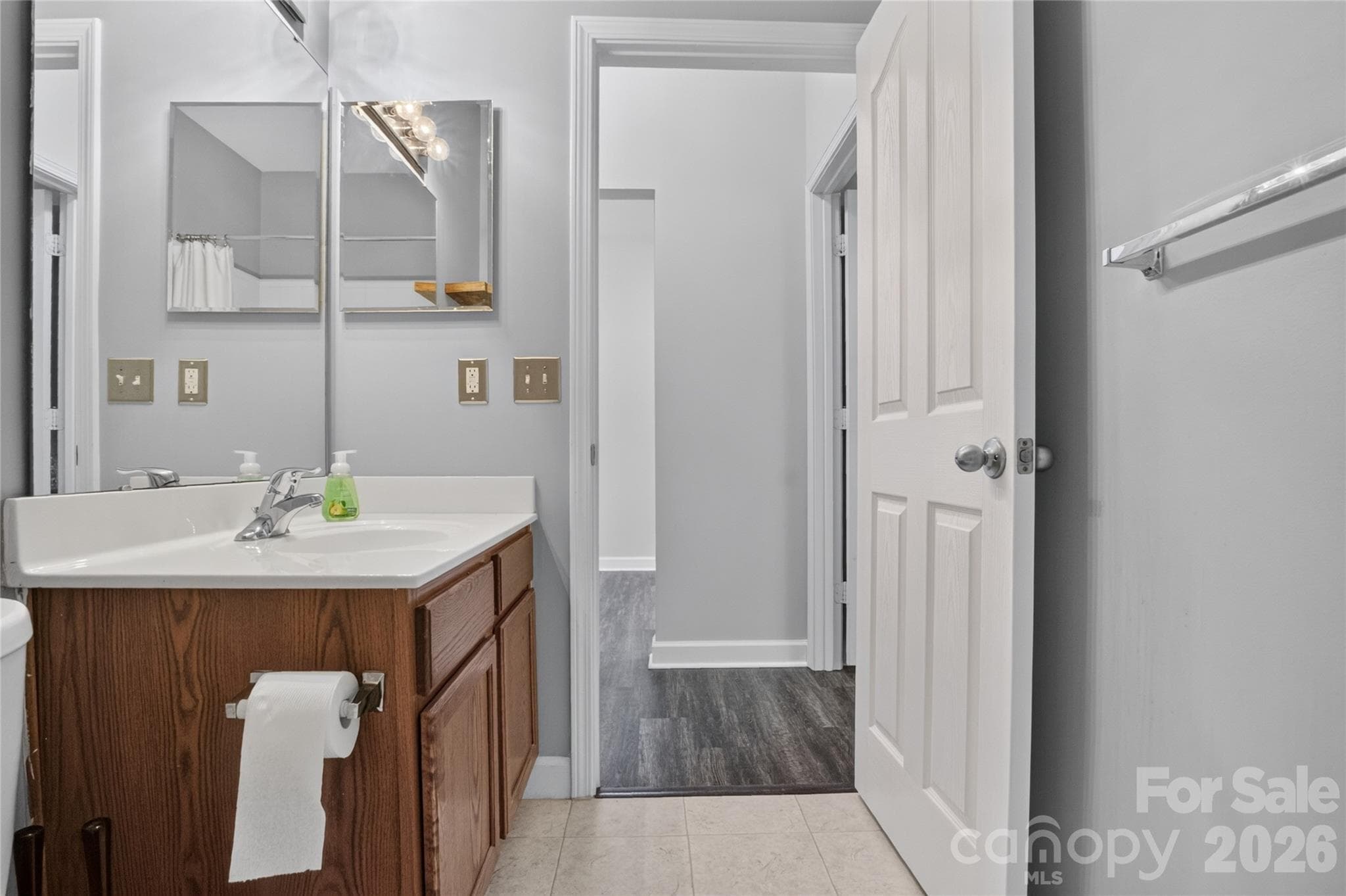 Condominium at 17221 Doe Valley Court, Cornelius, photo 11 of 17