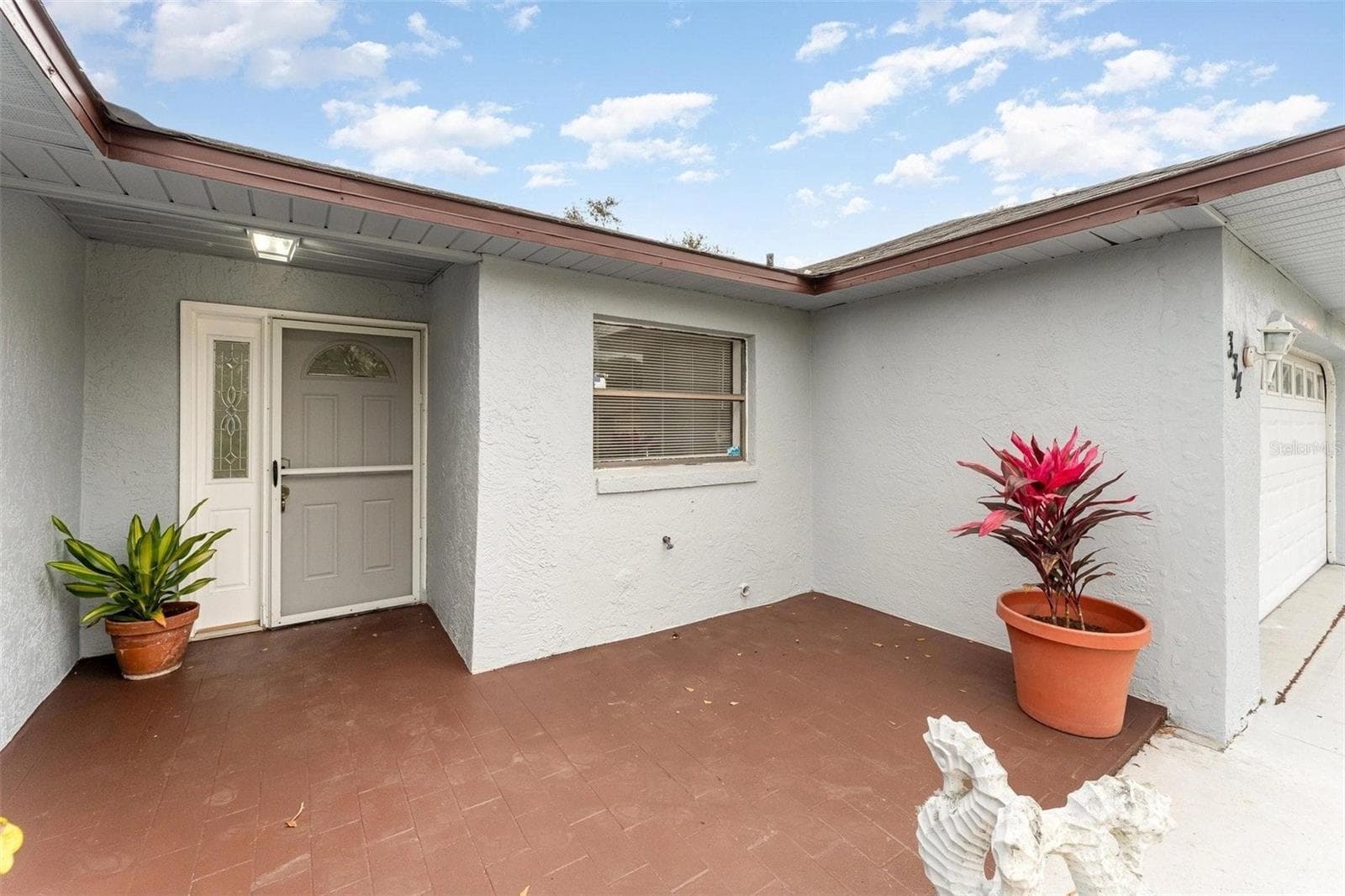 Single Family Residence at 334 DAGAMA CT, KISSIMMEE, photo 7 of 8