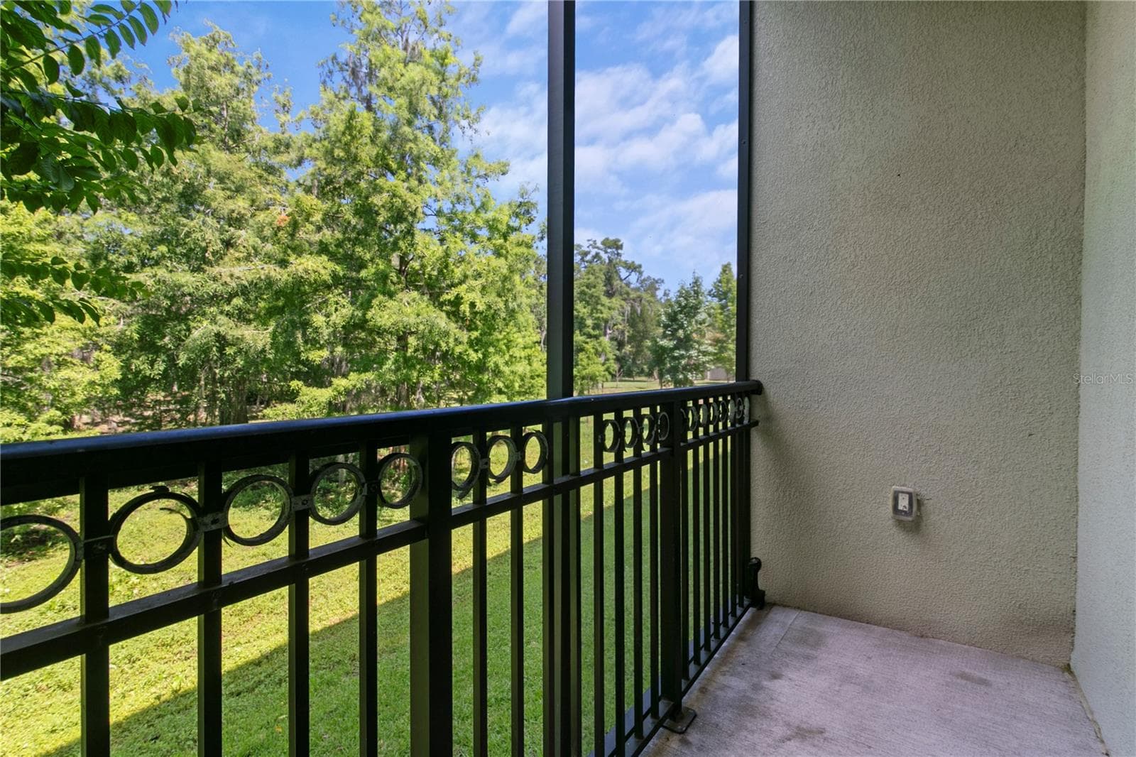 Townhouse at 11504 BELLAMAR ST, TAMPA, photo 13 of 40