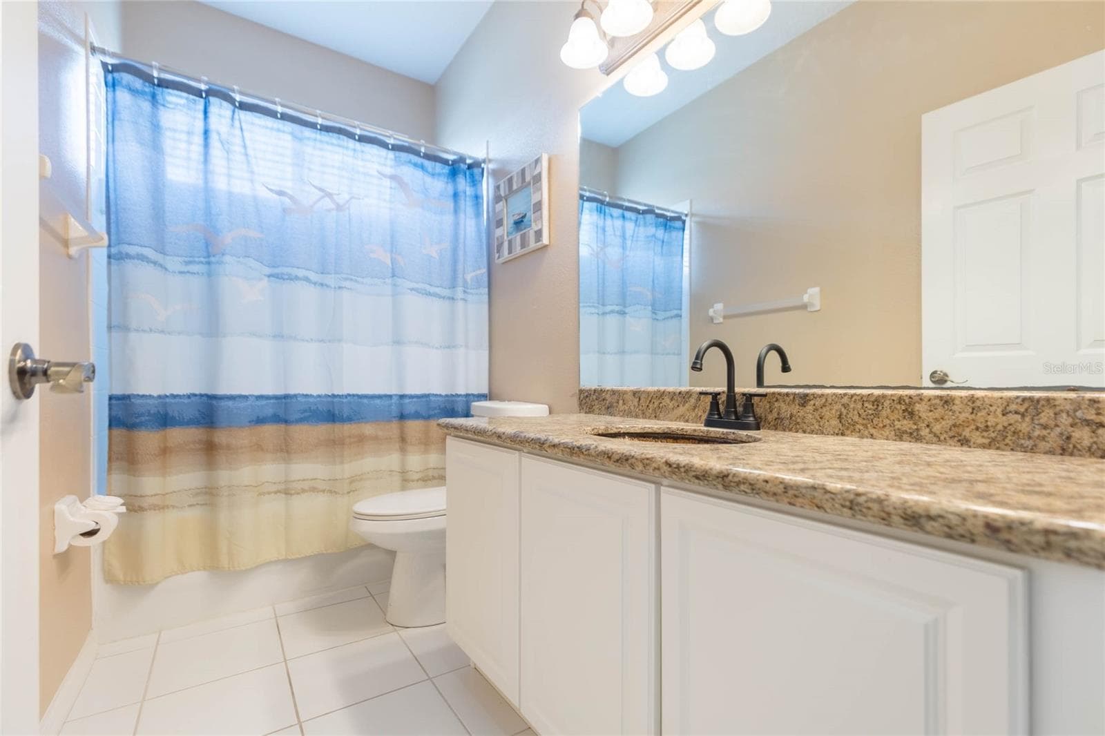 Guest bath 2 - 18018 JAVA ISLE DR, TAMPA