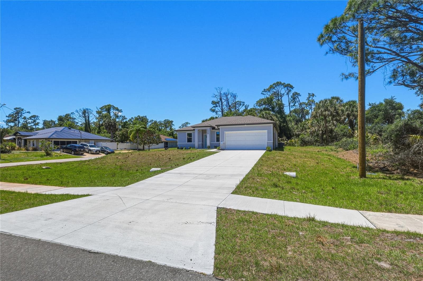 Single Family Residence at 1459 N CHAMBERLAIN BLVD, NORTH PORT, photo 11 of 105
