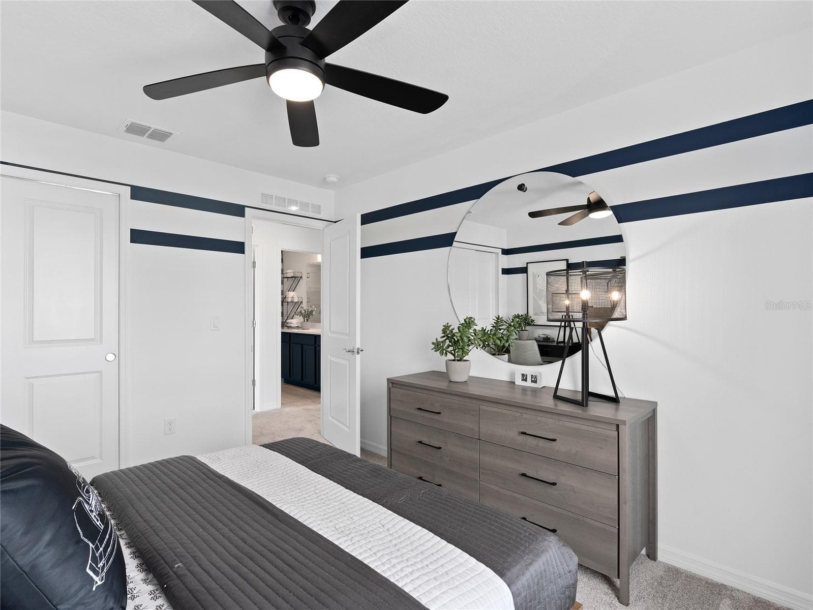 Exterior Design. Artistic rendering for this new construction home. Pictures are for illustrative purposes only. Elevations, colors and options may vary. - 10704 LEAFY LAUREL STREET, ORLANDO