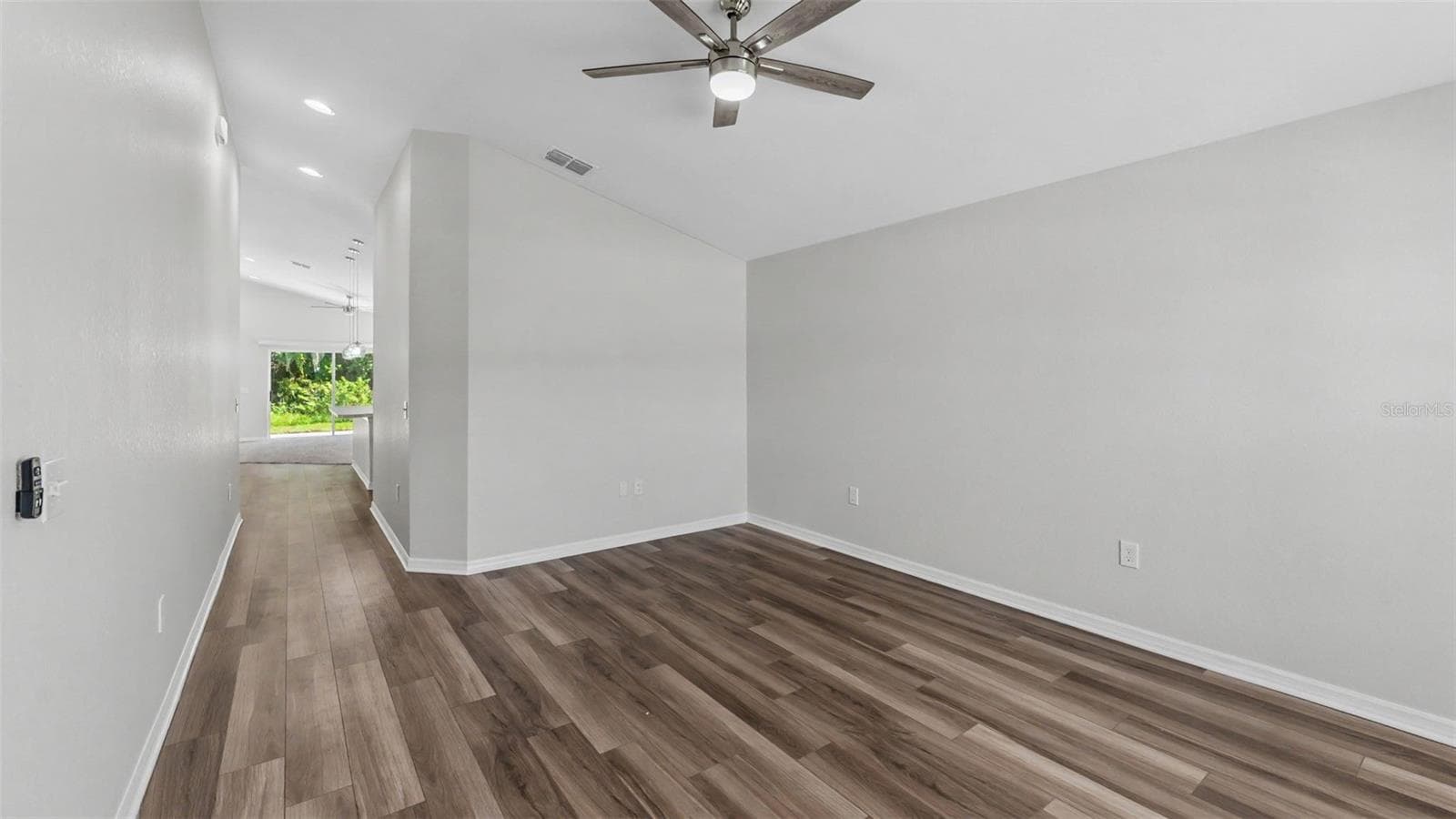Formal Living room - 1268 PINTAIL PL, LAKELAND