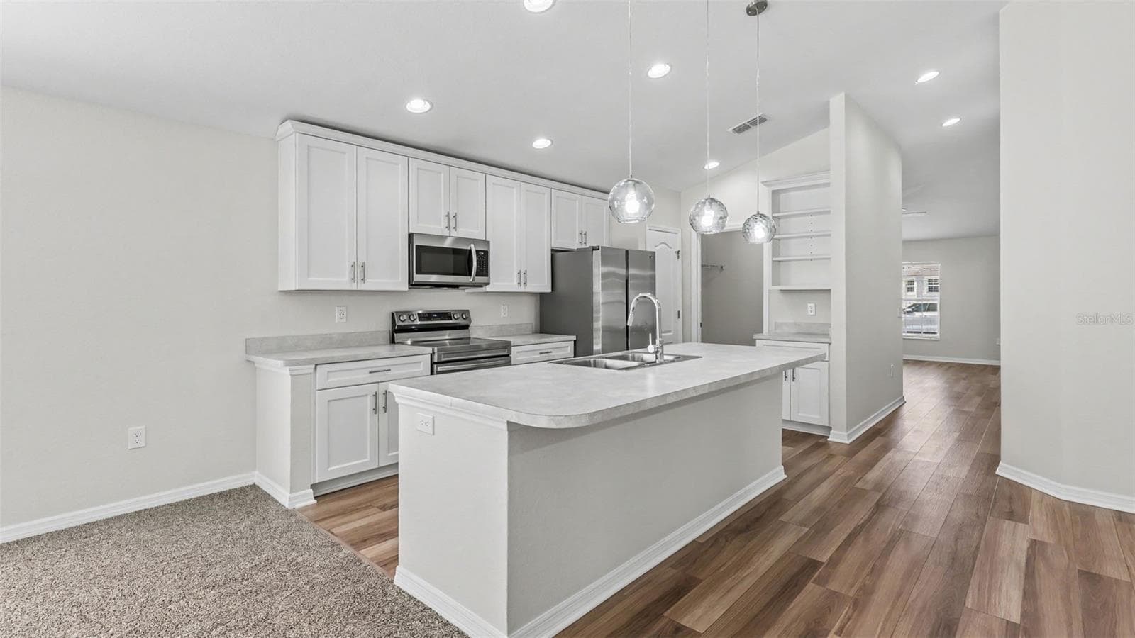 Single Family Residence at 1268 PINTAIL PL, LAKELAND, photo 10 of 34