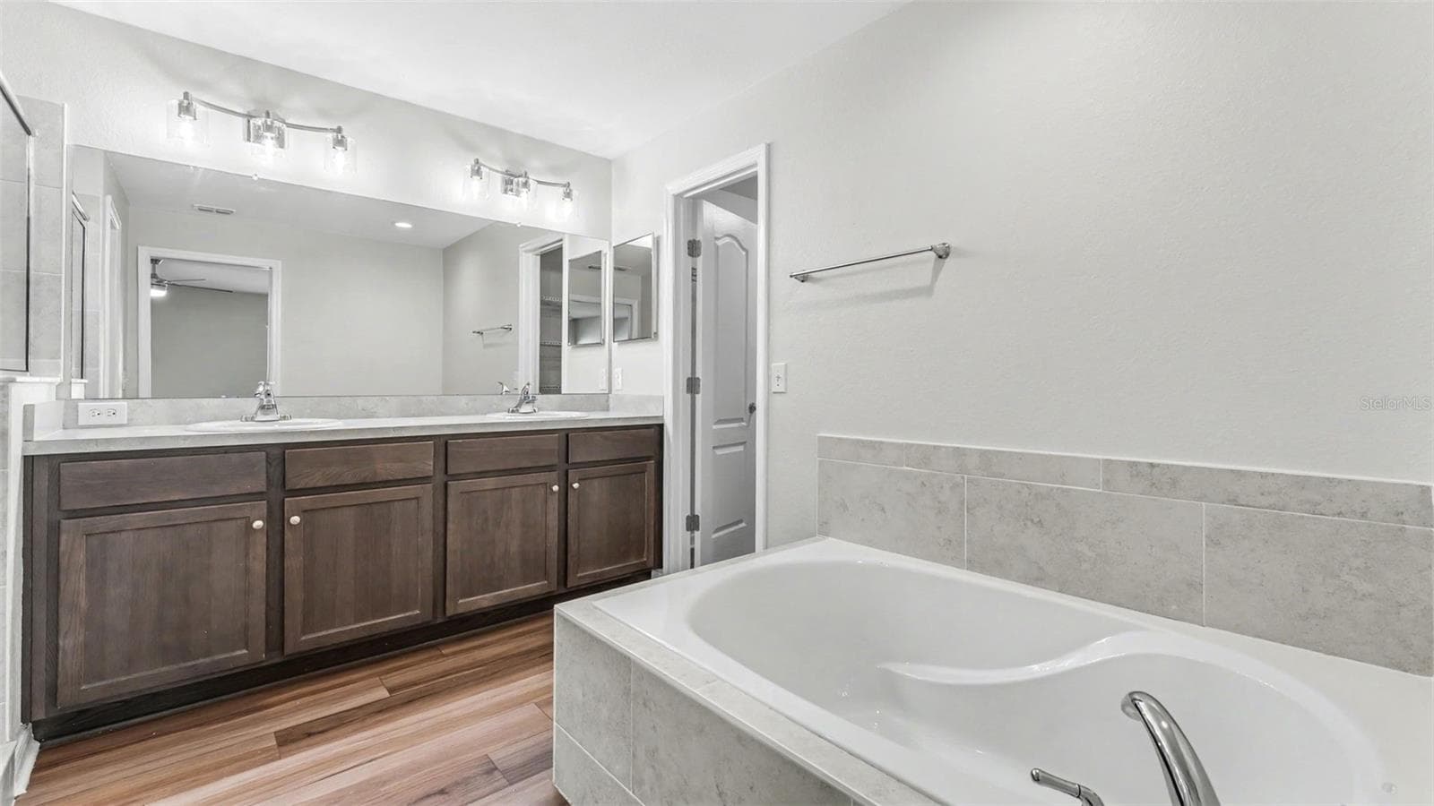 Single Family Residence at 1268 PINTAIL PL, LAKELAND, photo 21 of 34