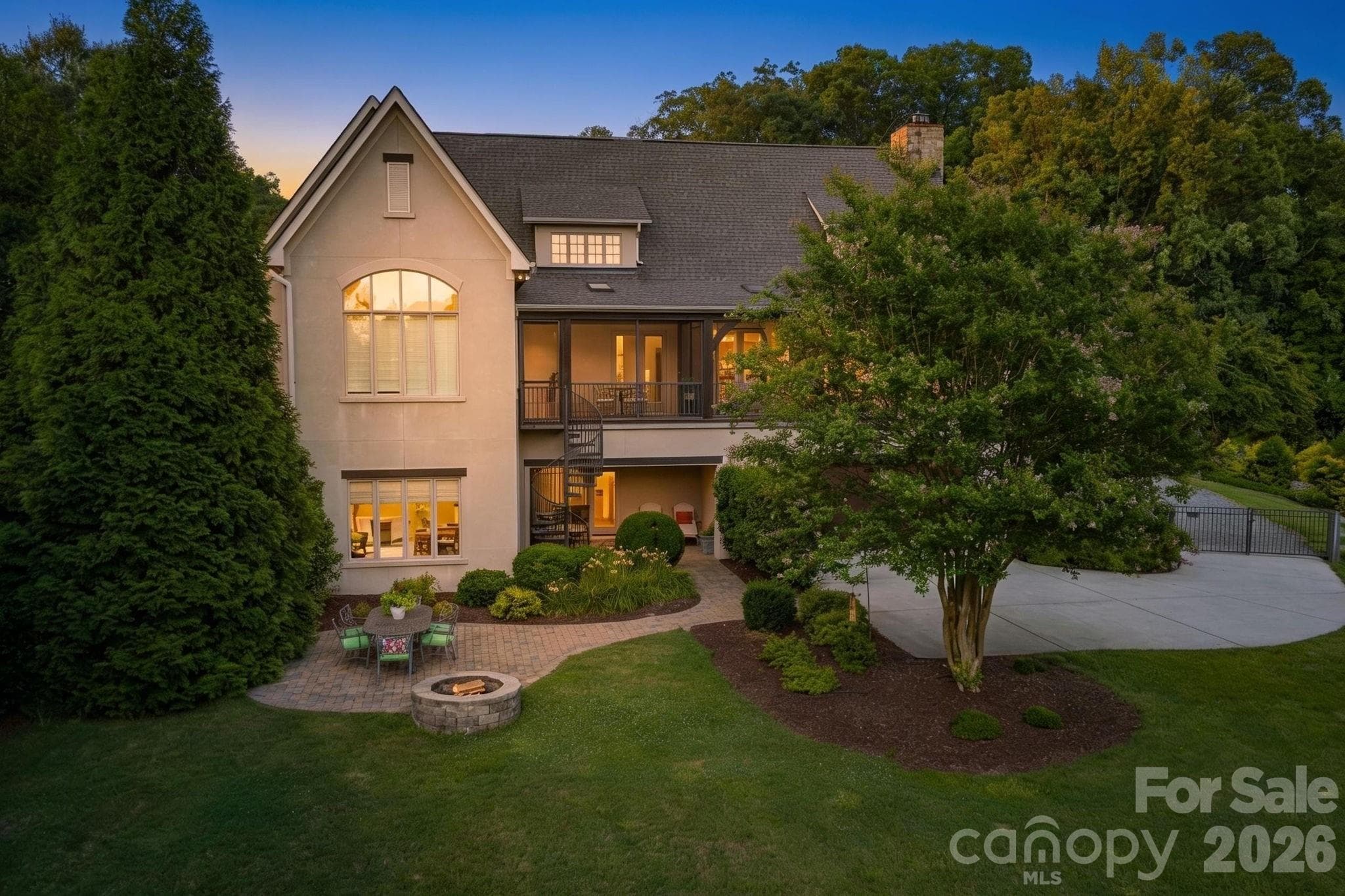 Exterior stone and hard coat stucco - 8528 Waxhaw Creek Road, Waxhaw