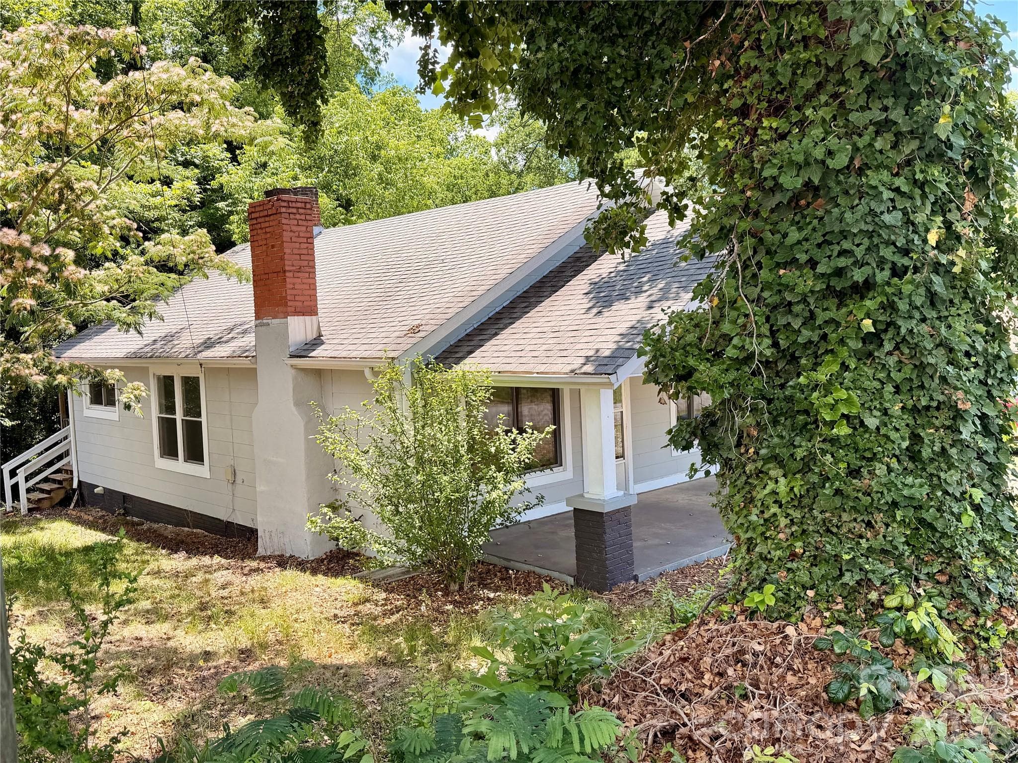 Single Family Residence at 321 Cline Avenue SW, Valdese, photo 3 of 12