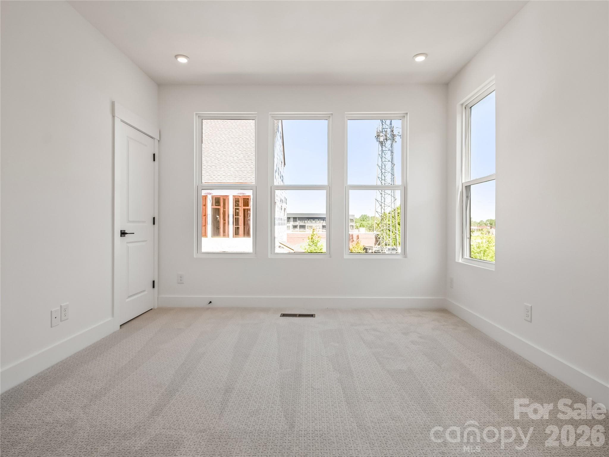 Large owner's suite - 4062 Sophia Drive, Charlotte