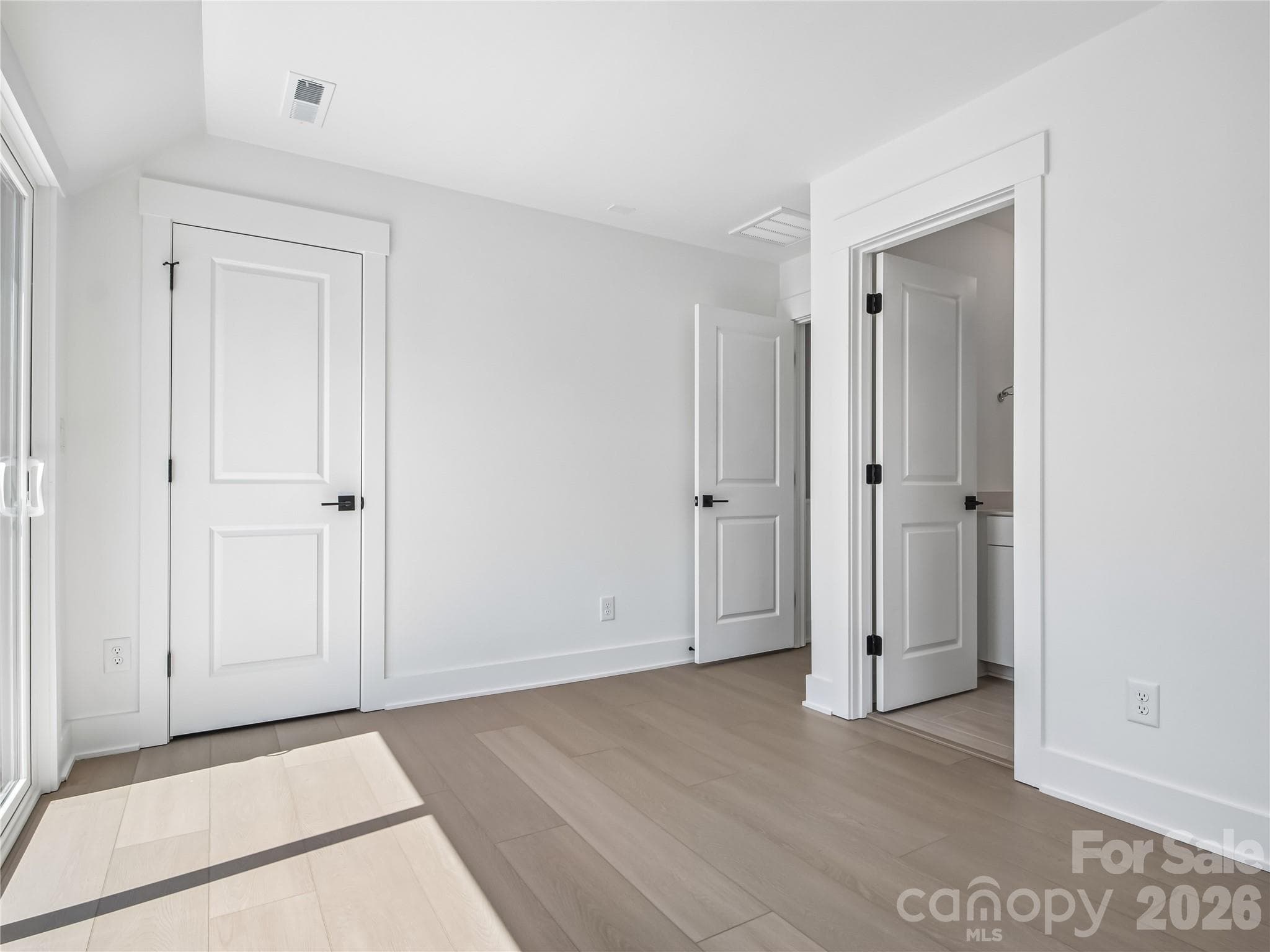 Fourth floor guest suite with rooftop access - 4062 Sophia Drive, Charlotte