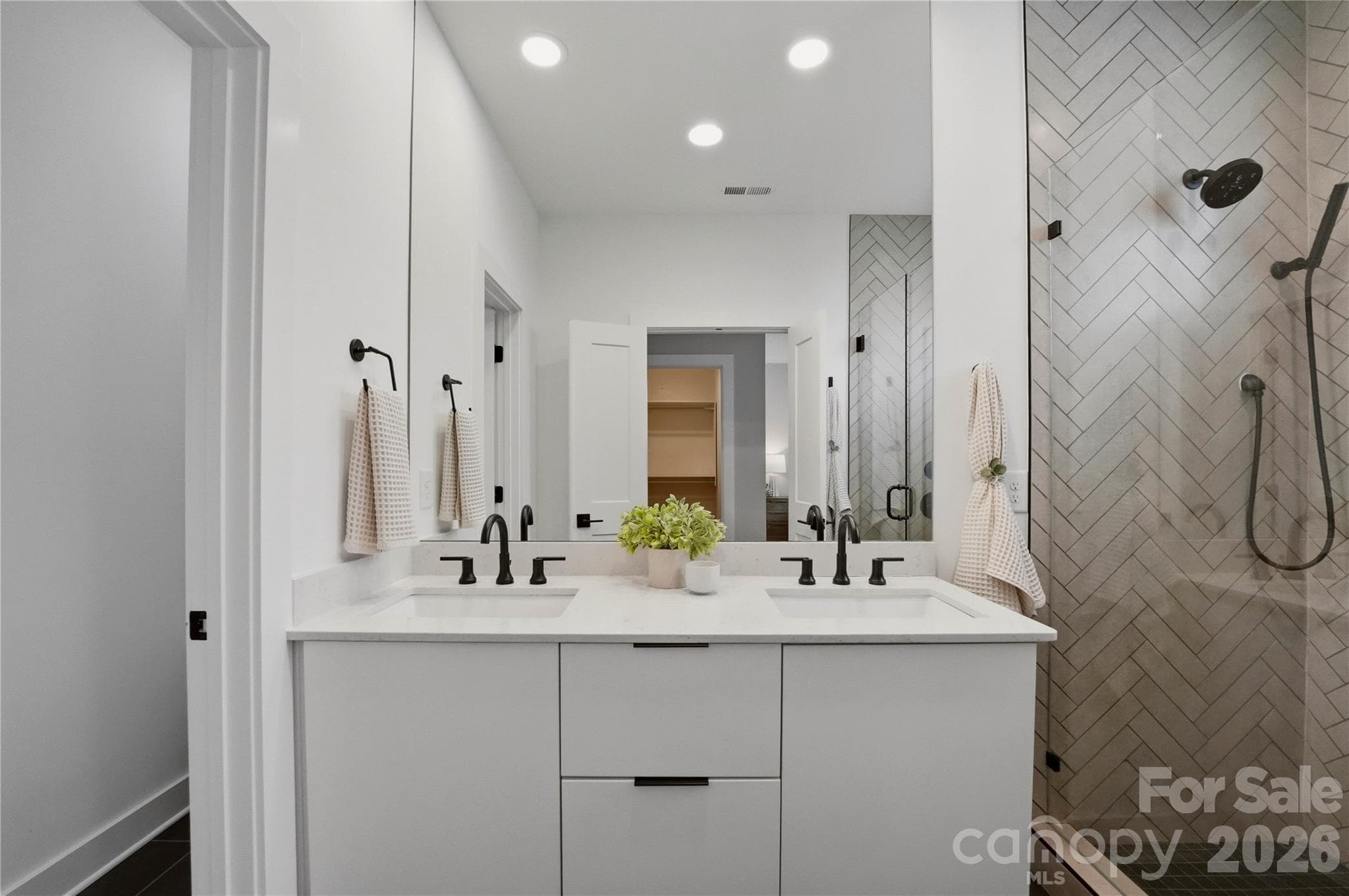 Condominium at Charlotte, photo 30 of 51