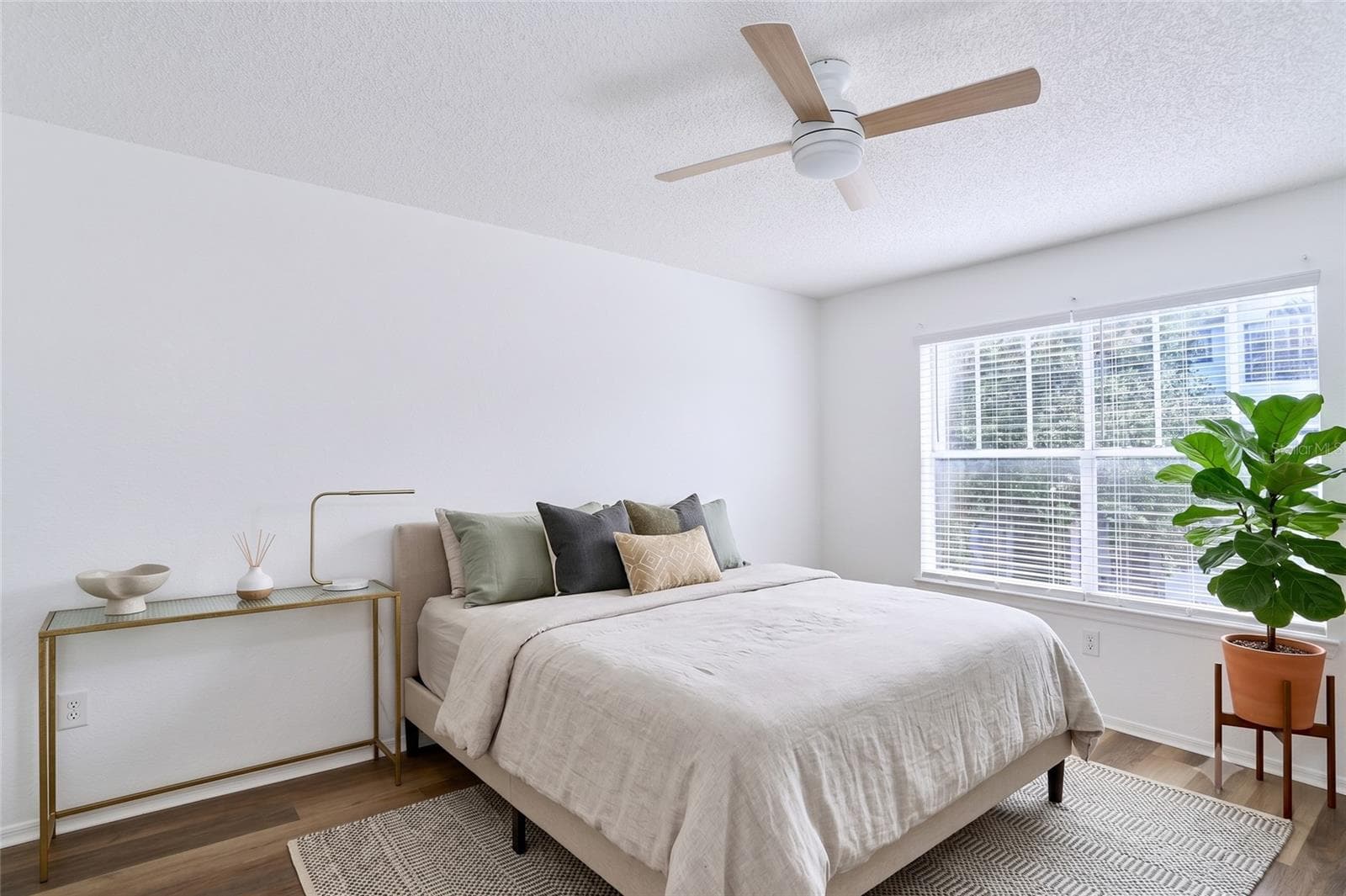 Ai enhanced - 2209 ANTIGUA PL #828, KISSIMMEE