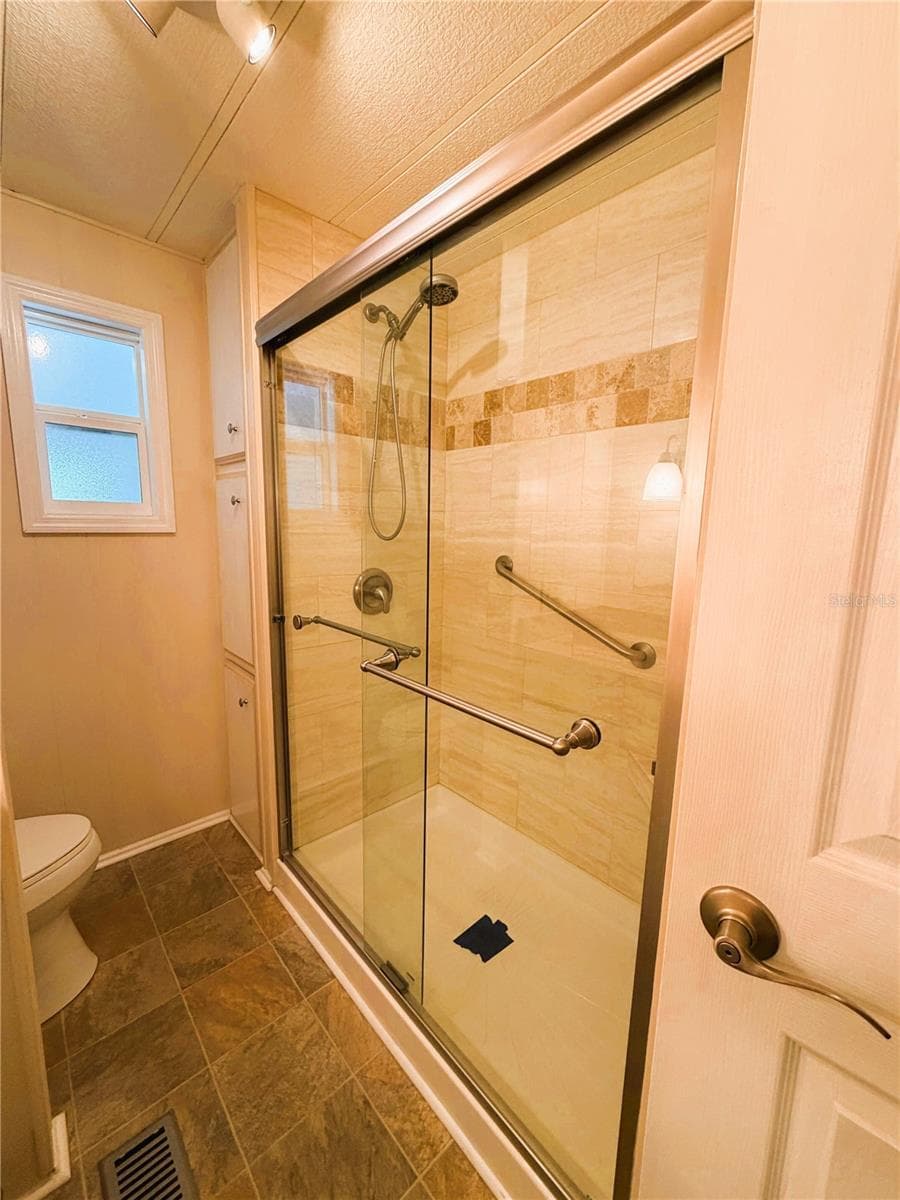 Mobile Home at 346 PALO VERDE DR, LEESBURG, photo 29 of 49