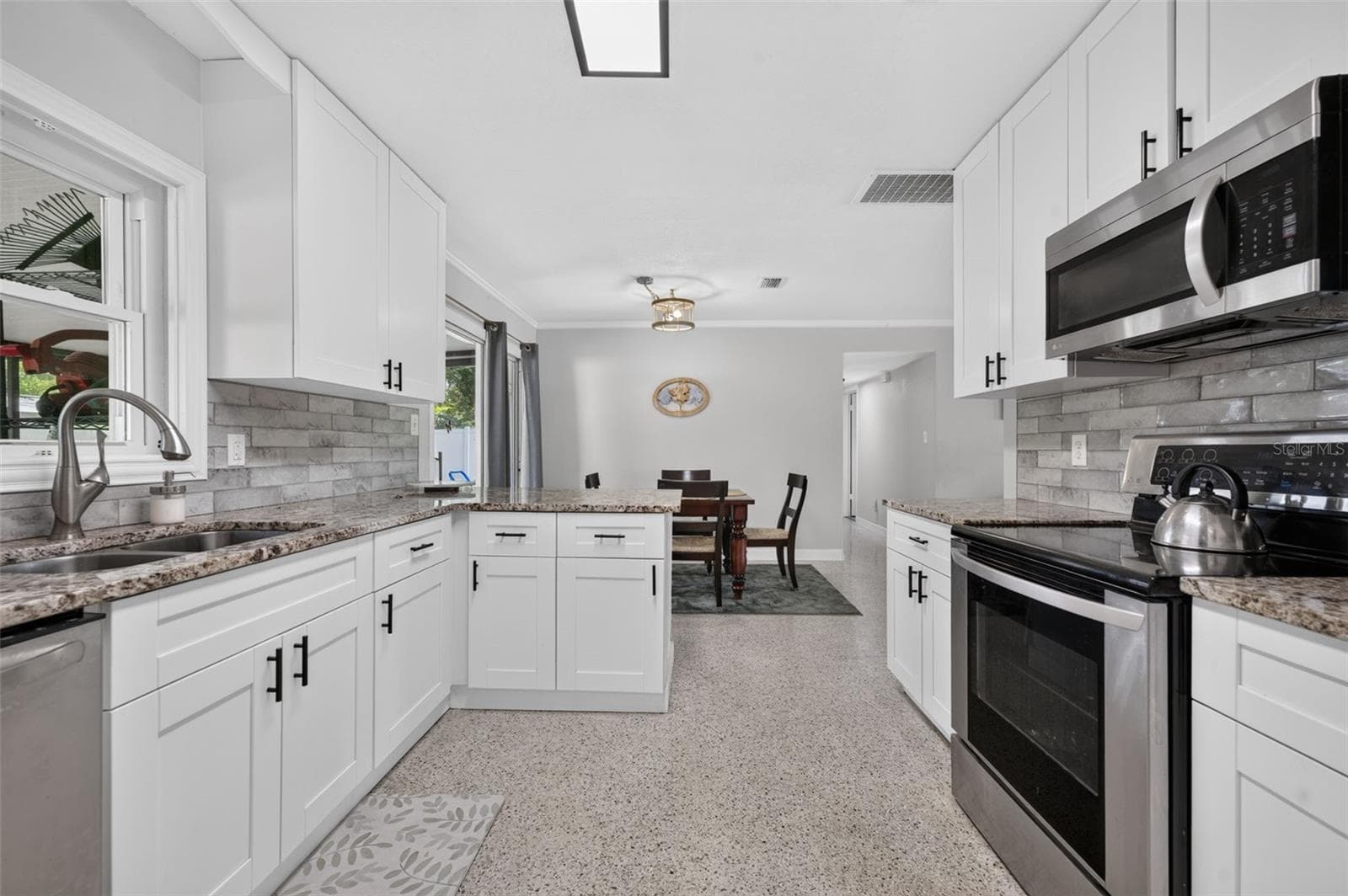 Kitchen - 619 MARSHALL ST, ALTAMONTE SPRINGS