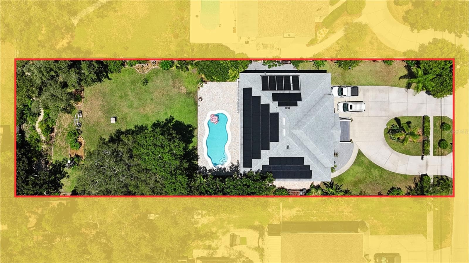 Expansive private half-acre, Multi-Generational Family Home! - 1605 GULF RD, TARPON SPRINGS